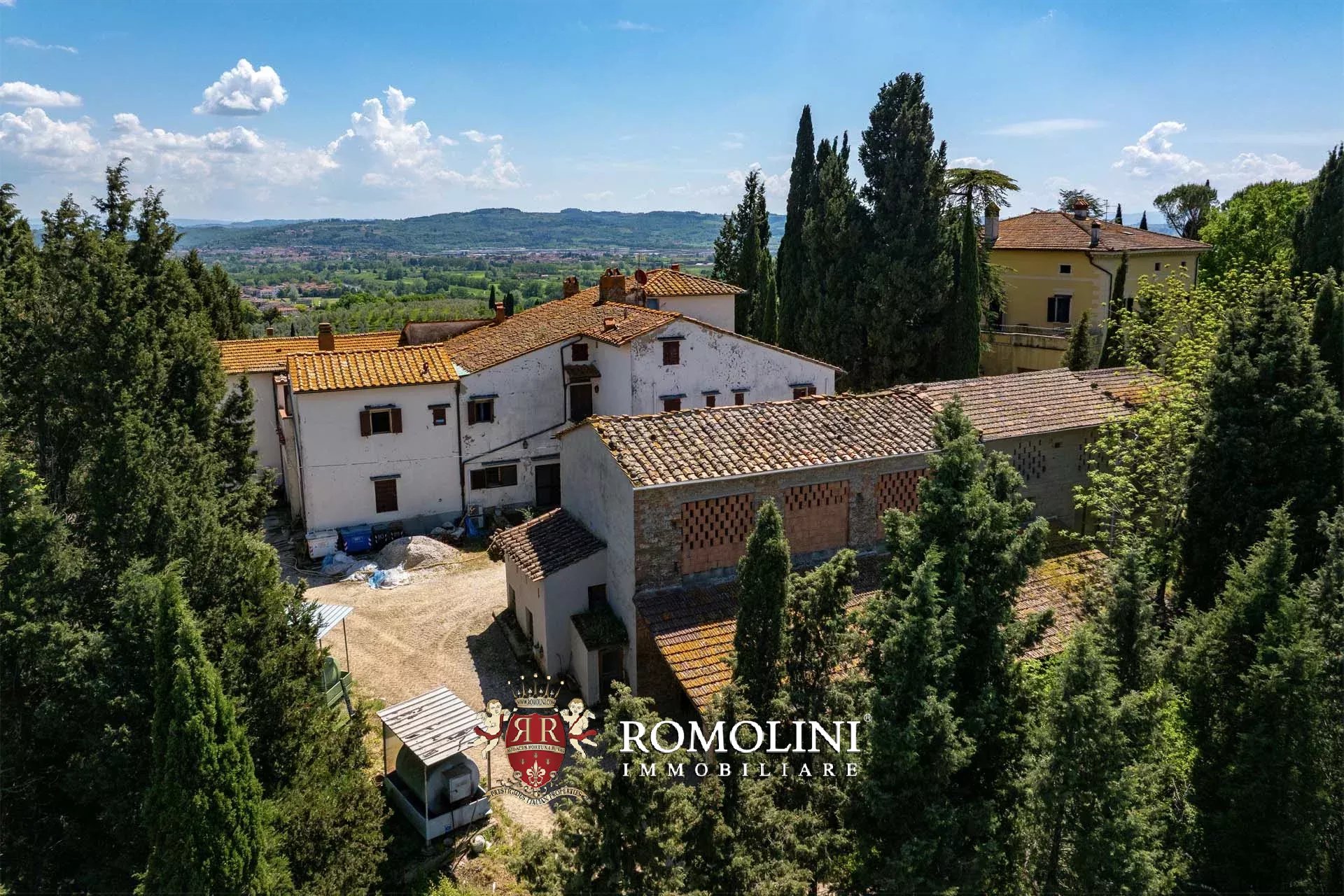 30 Bedroom Vineyard's Image 9