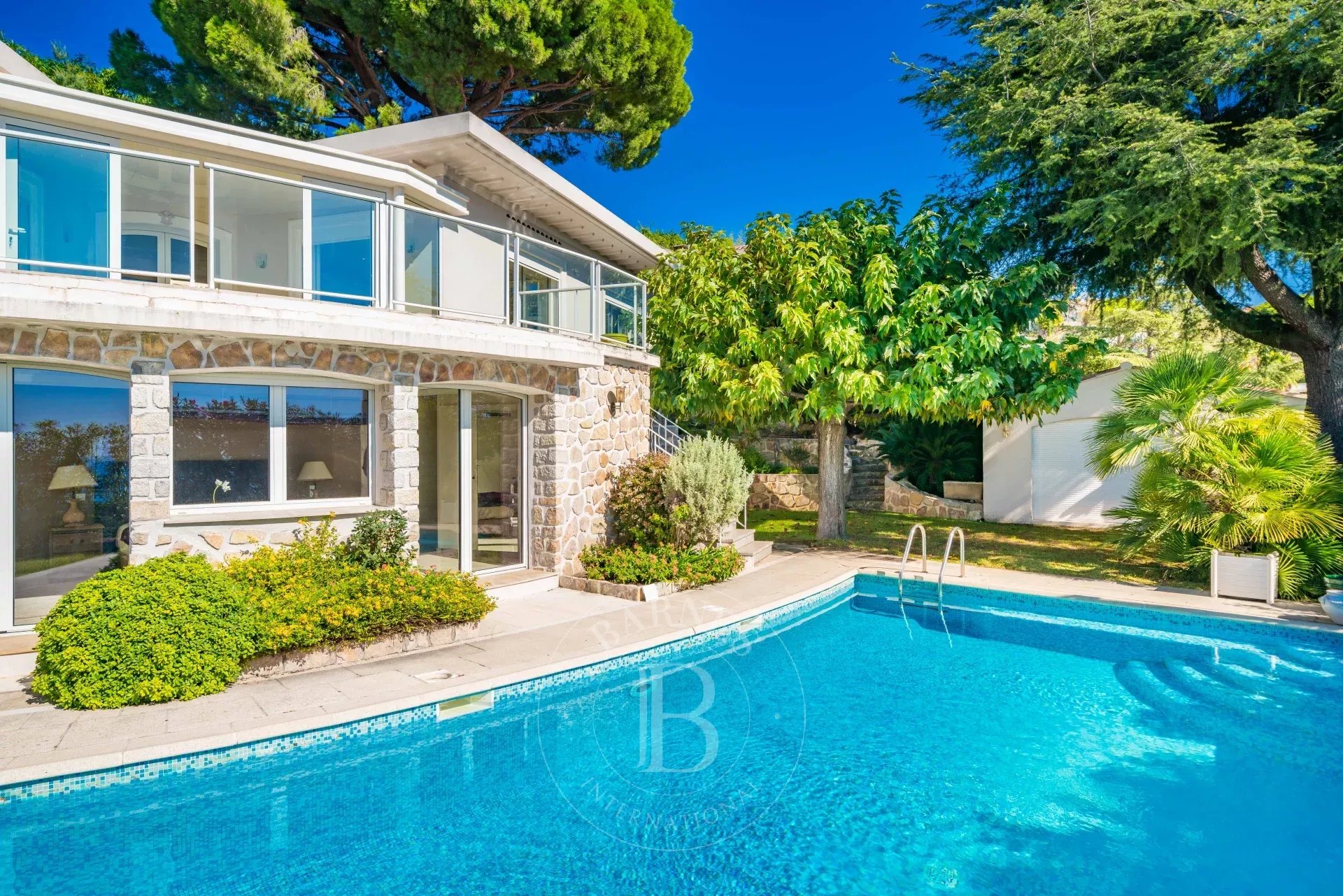 Villa Cannes - picture 8