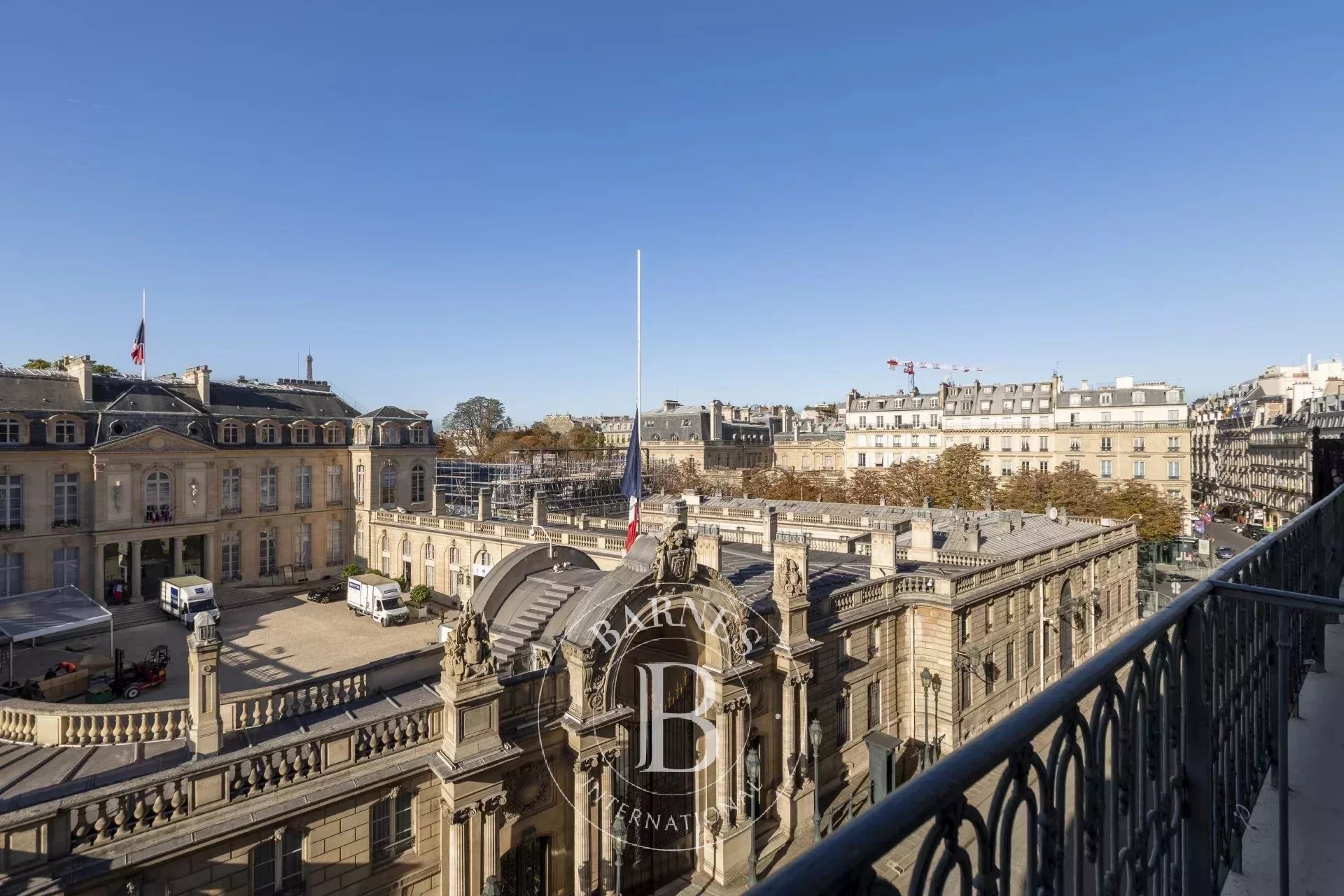 Daire Paris 8ème - picture 15