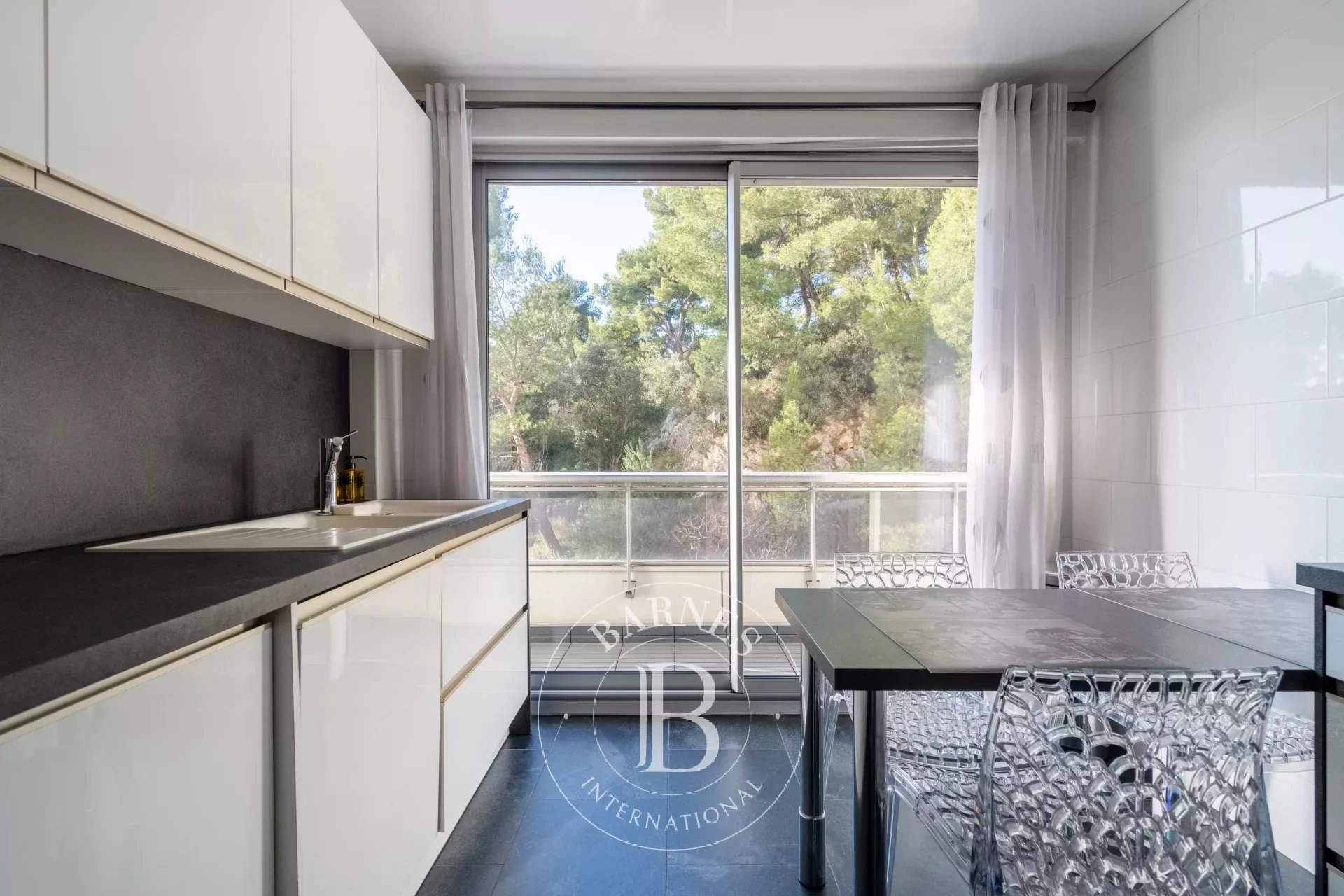 Daire Marseille 8ème - picture 11