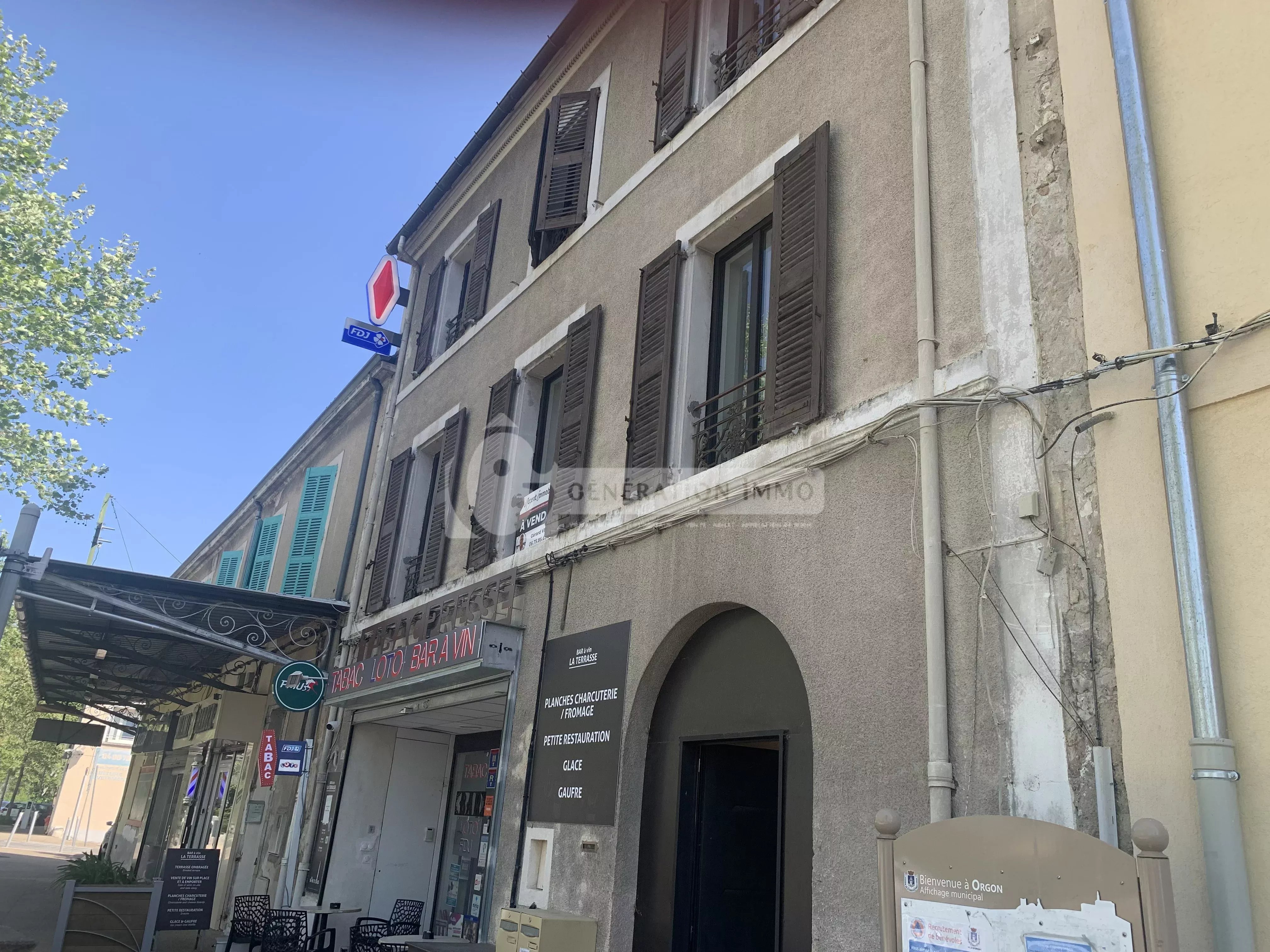 Agence immobilière de 