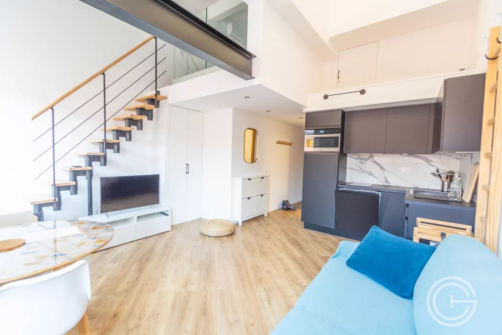 Location Appartement Nice Le Port