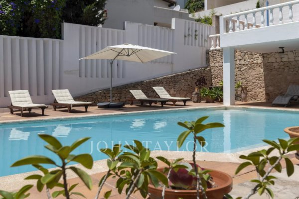 Luxury Villa in Can Furnet, Ibiza | Panoramic Sea View Family Estate — photo 1