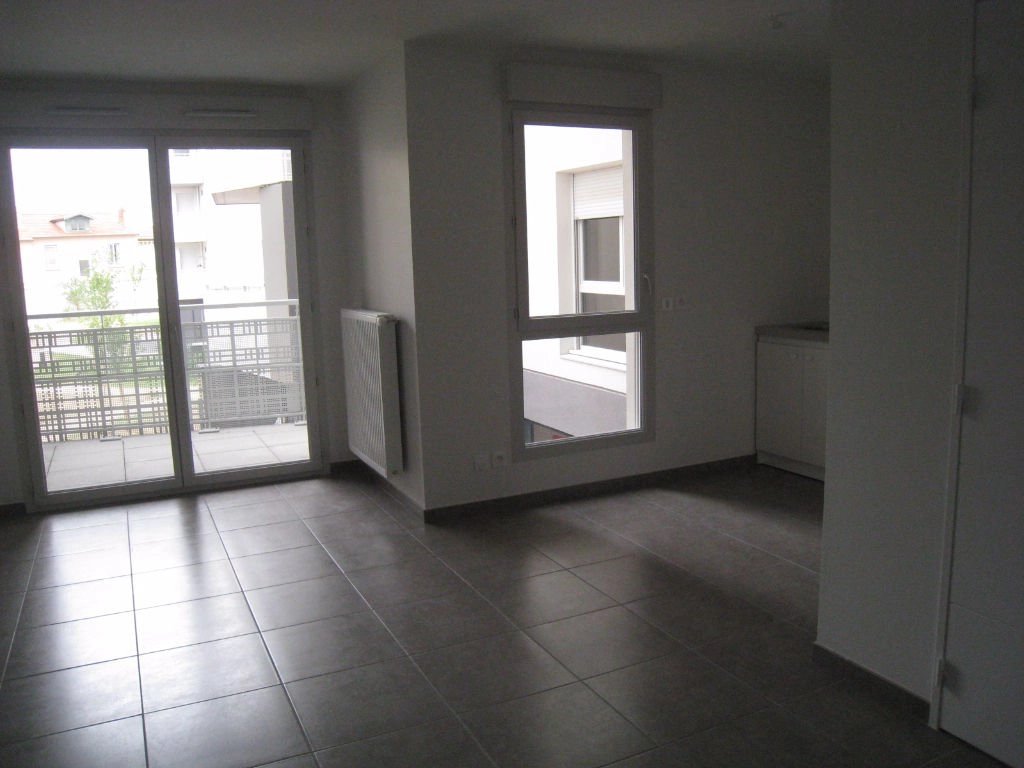481174 Location Lyon 8ème