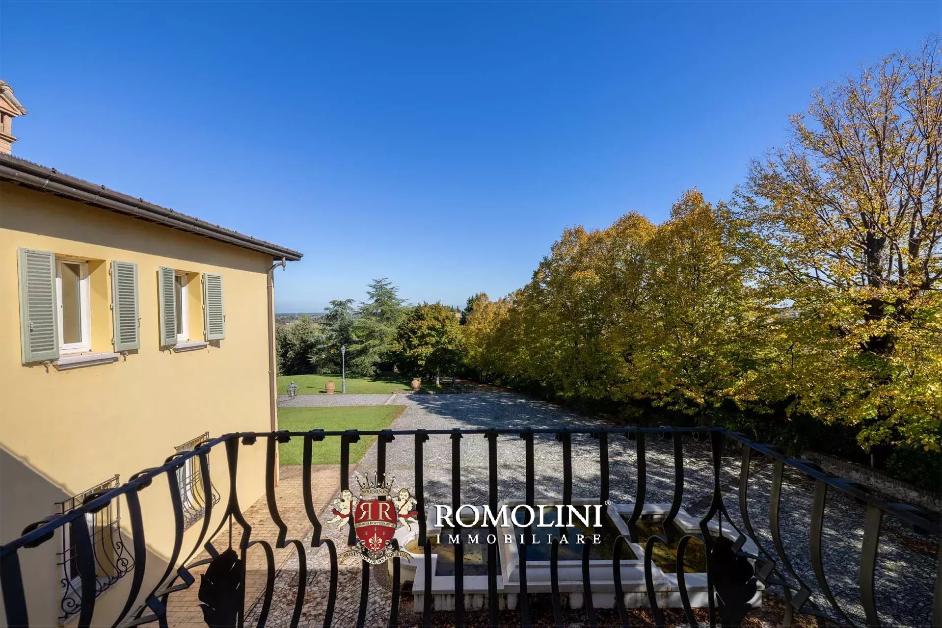 12 Bedroom Villa/Townhouse's Image 83
