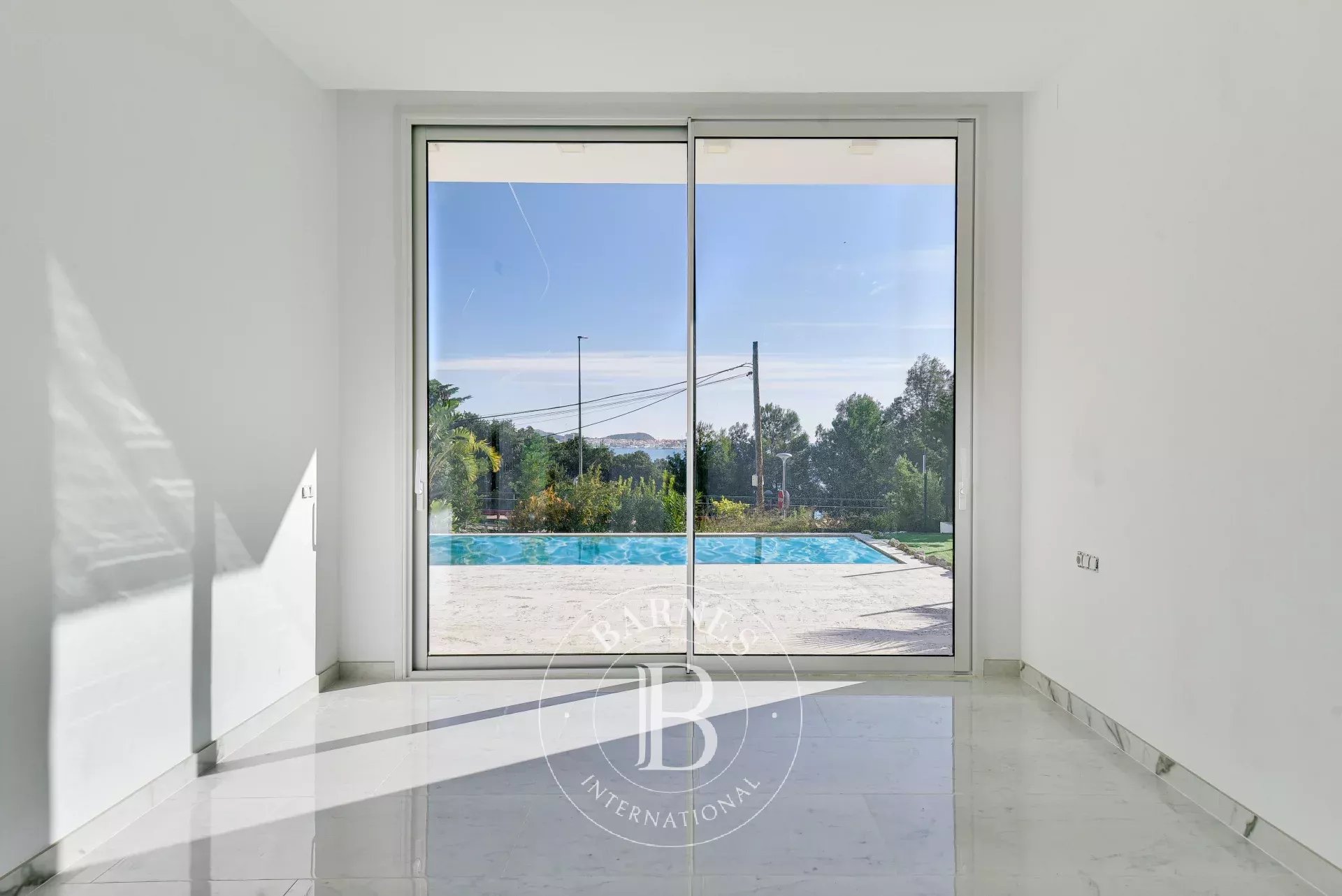 Fantastic newly built villa in Sant Antoni de Calonge with sea views on the Costa Brava. - picture 16