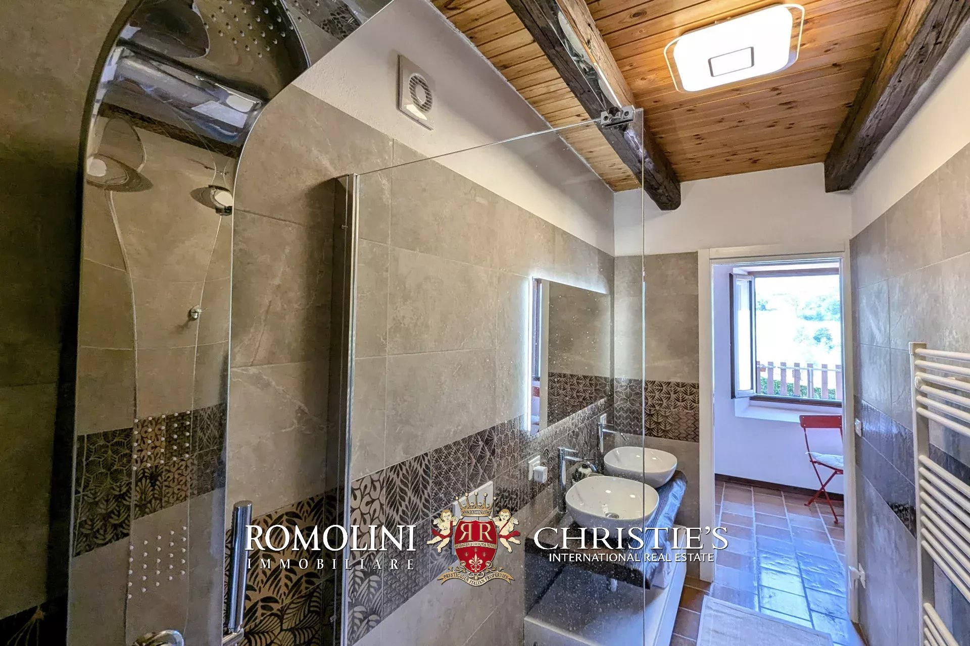 3 Bedroom Villa/Townhouse's Image 56