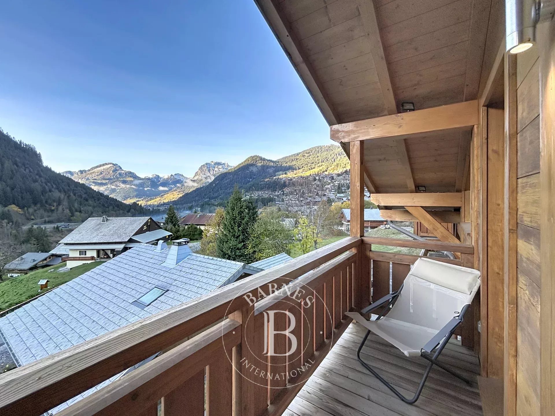 Photo of Châtel – 4-bedroom chalet with terrace and hot tub