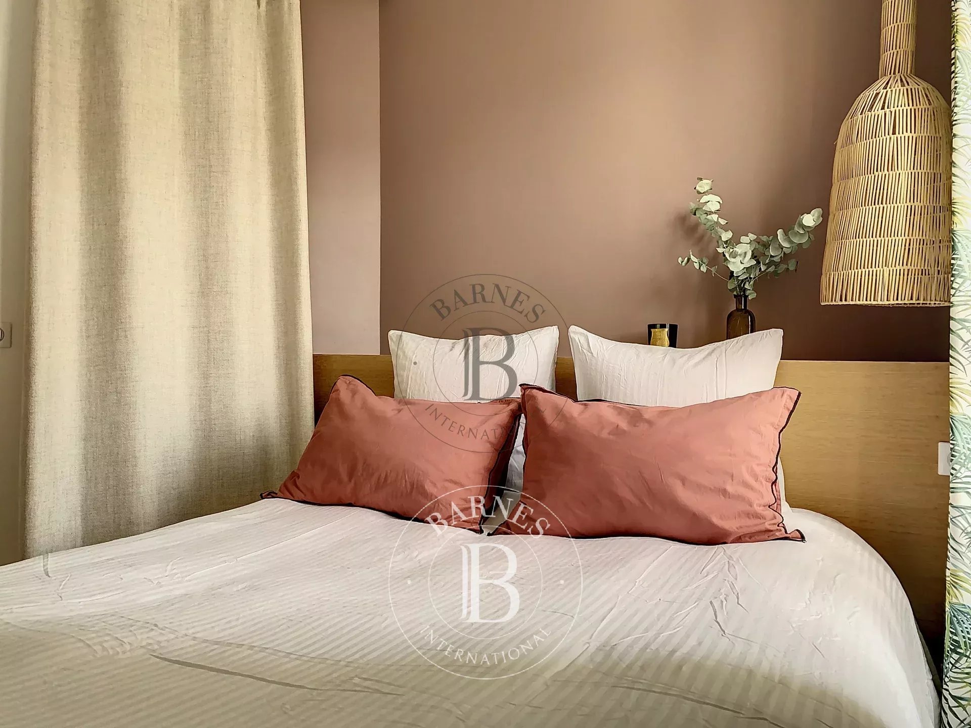 Daire Paris 10ème - picture 12