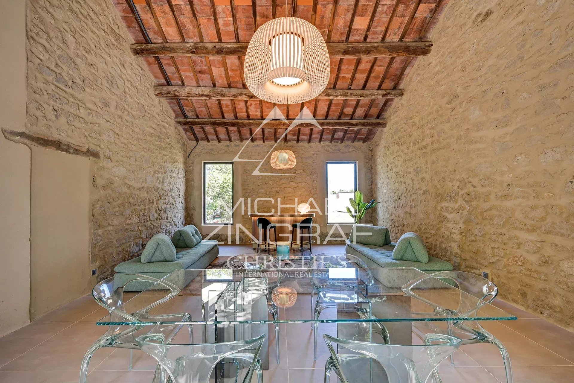 4 Bedroom Villa/Townhouse's Image 3
