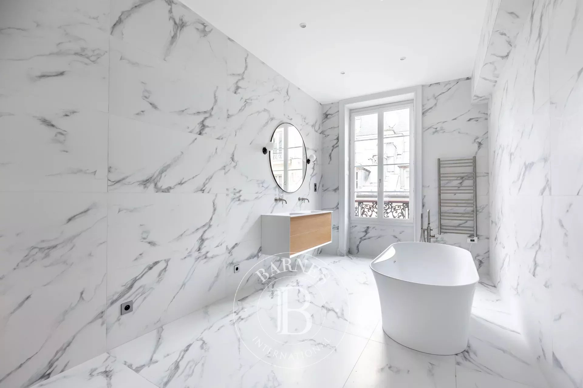 Daire Paris 8ème - picture 21