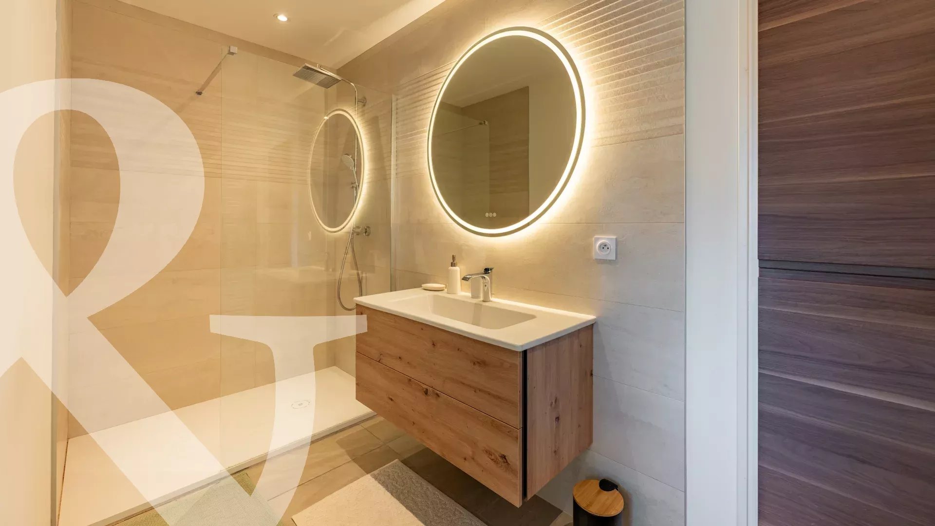 BELLE MAISON PROVENCALE