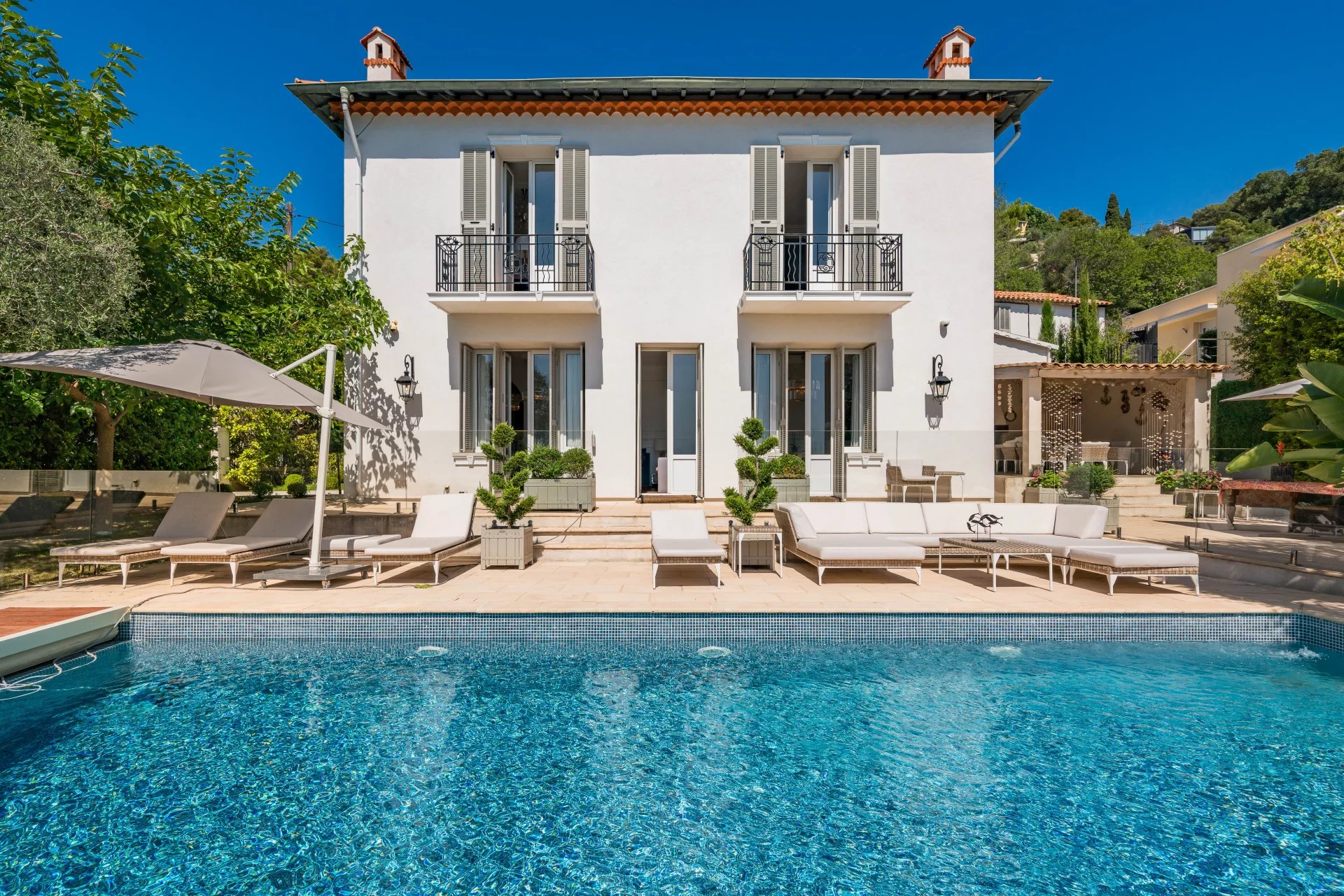 Qlistings - 6 Bedrooms - Villa - Alpes-Maritimes - For Sale - 9263 Property Image