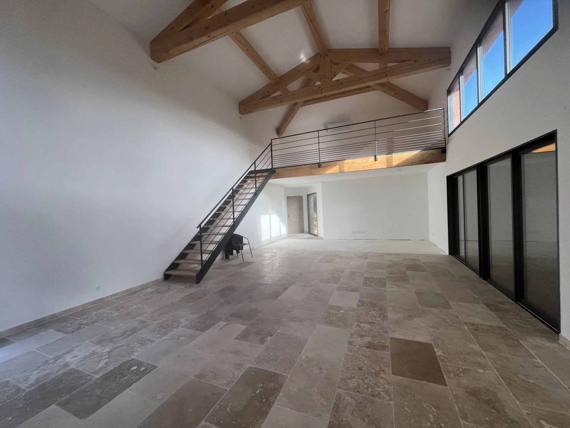 SUPERB NEW BUILT PROPERTY FOR SALE COTIGNAC