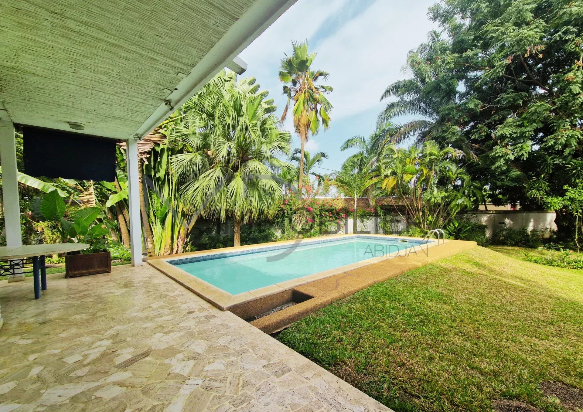 Vente Villa Abidjan RESIDENTIEL