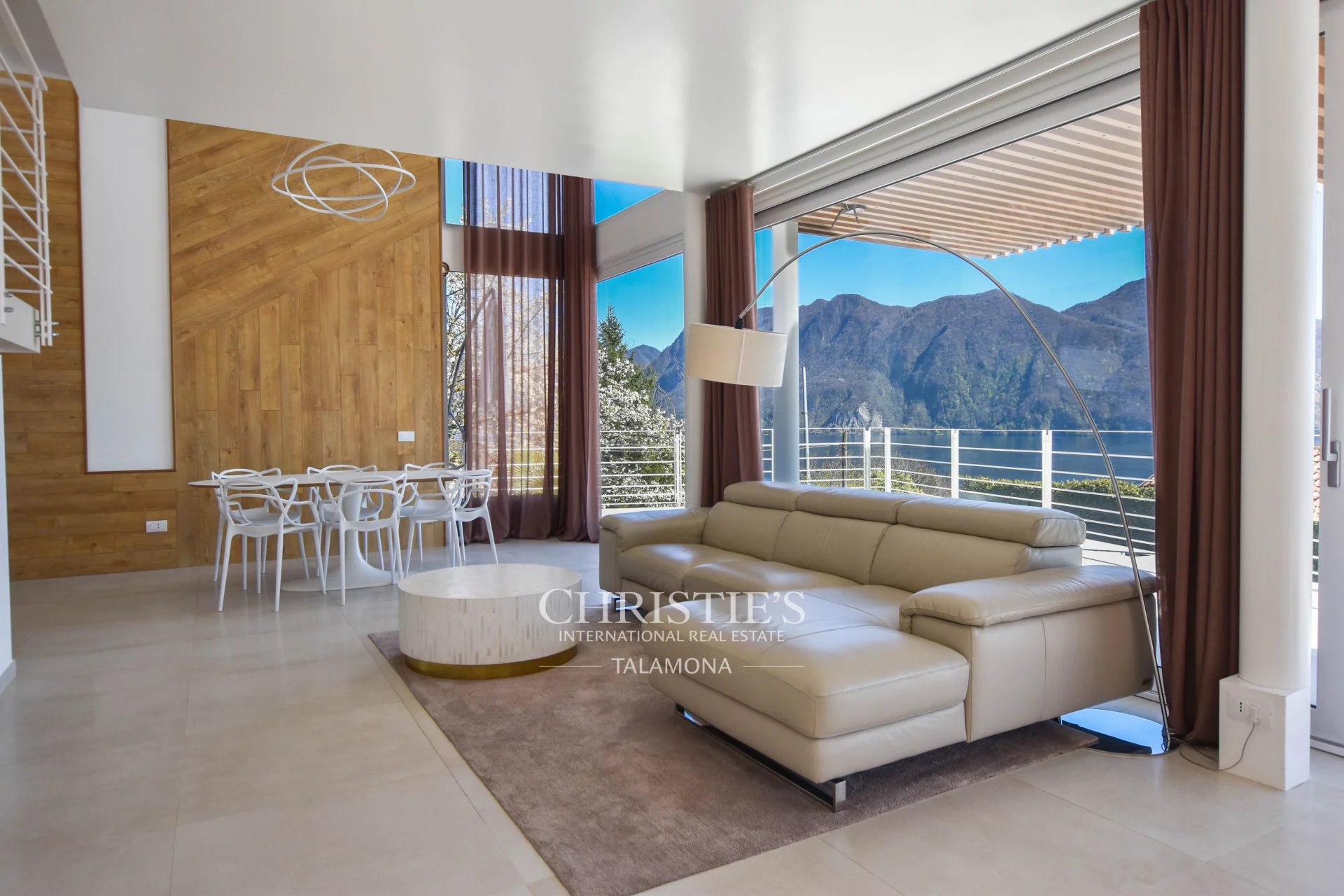 3 Bedroom Villa/Townhouse's Image 31
