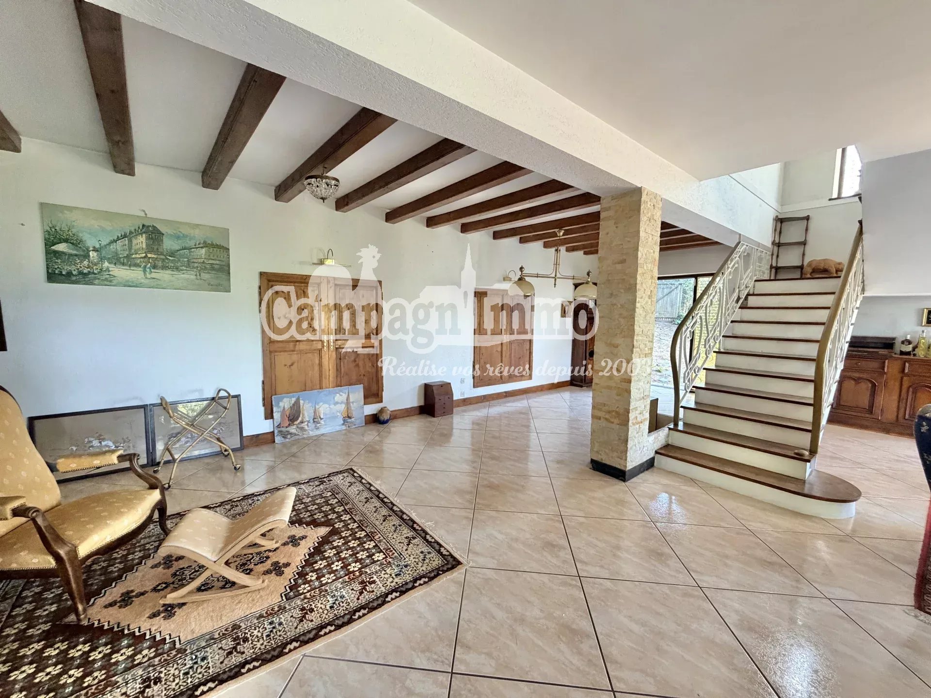 Agence immobilière de 