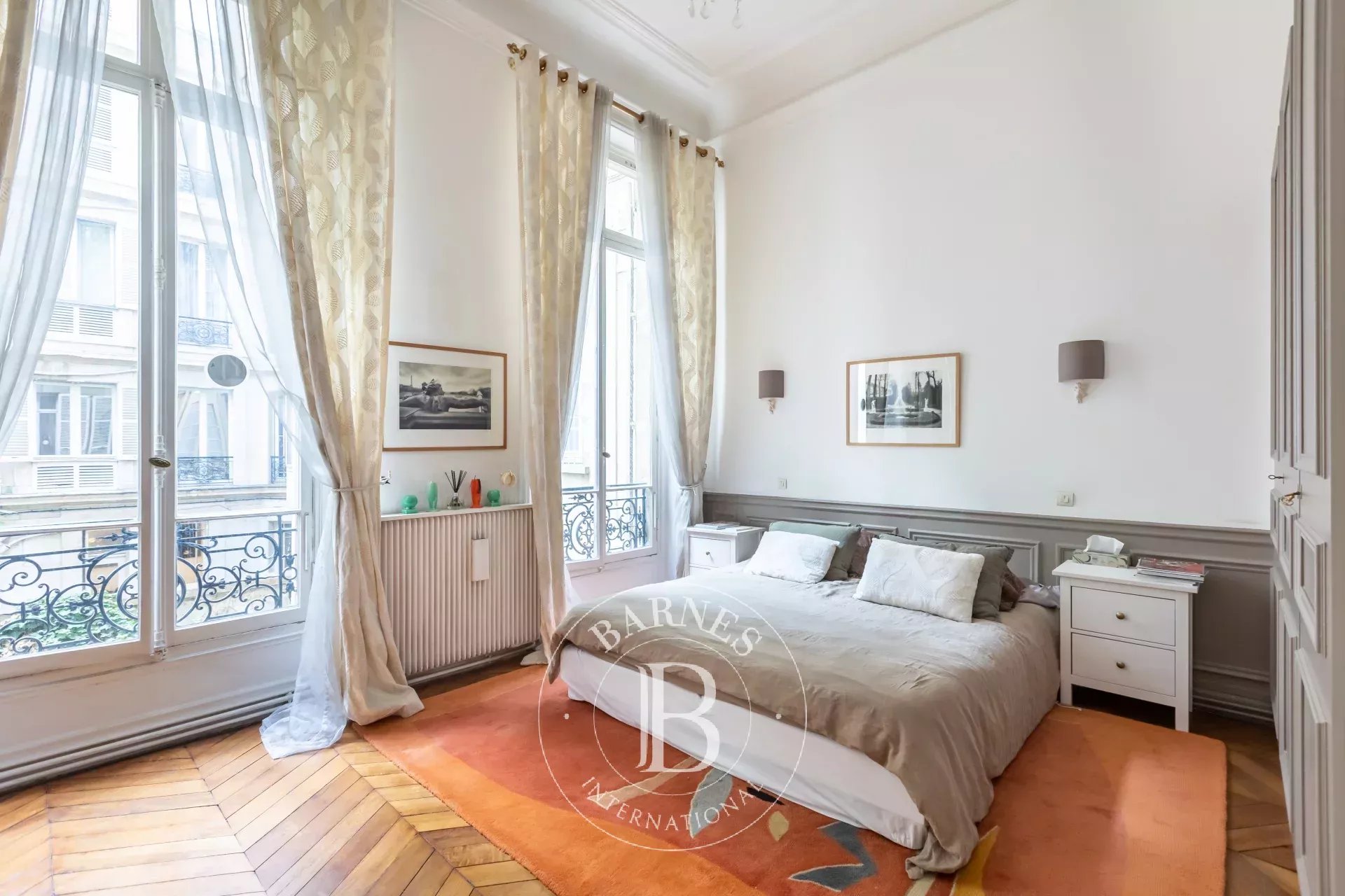 Daire Paris 8ème - picture 5