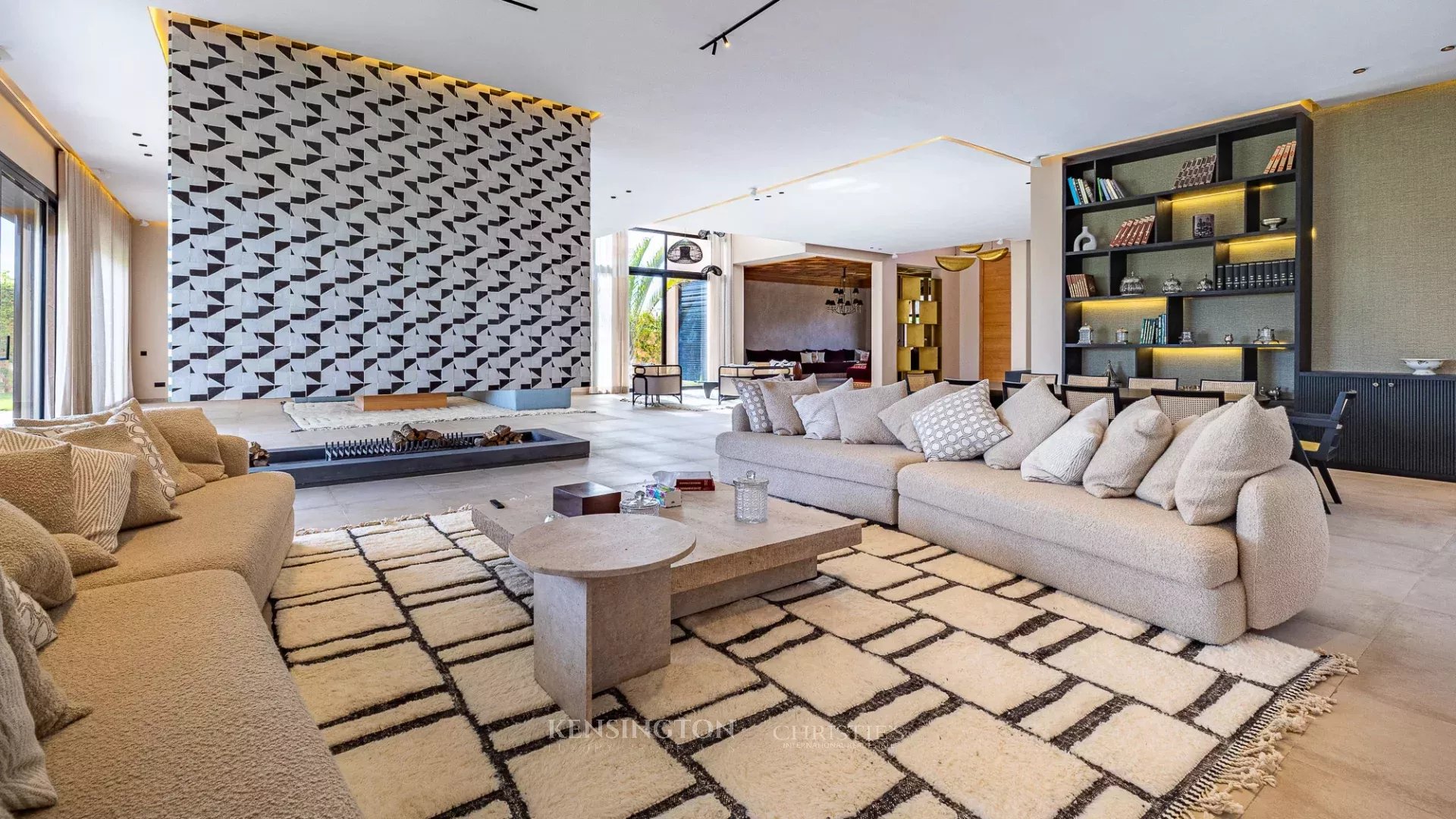 4 Bedroom Villa/Townhouse's Image 14