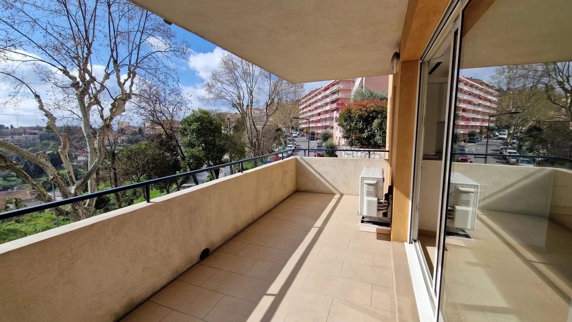 Sale Apartment Grasse