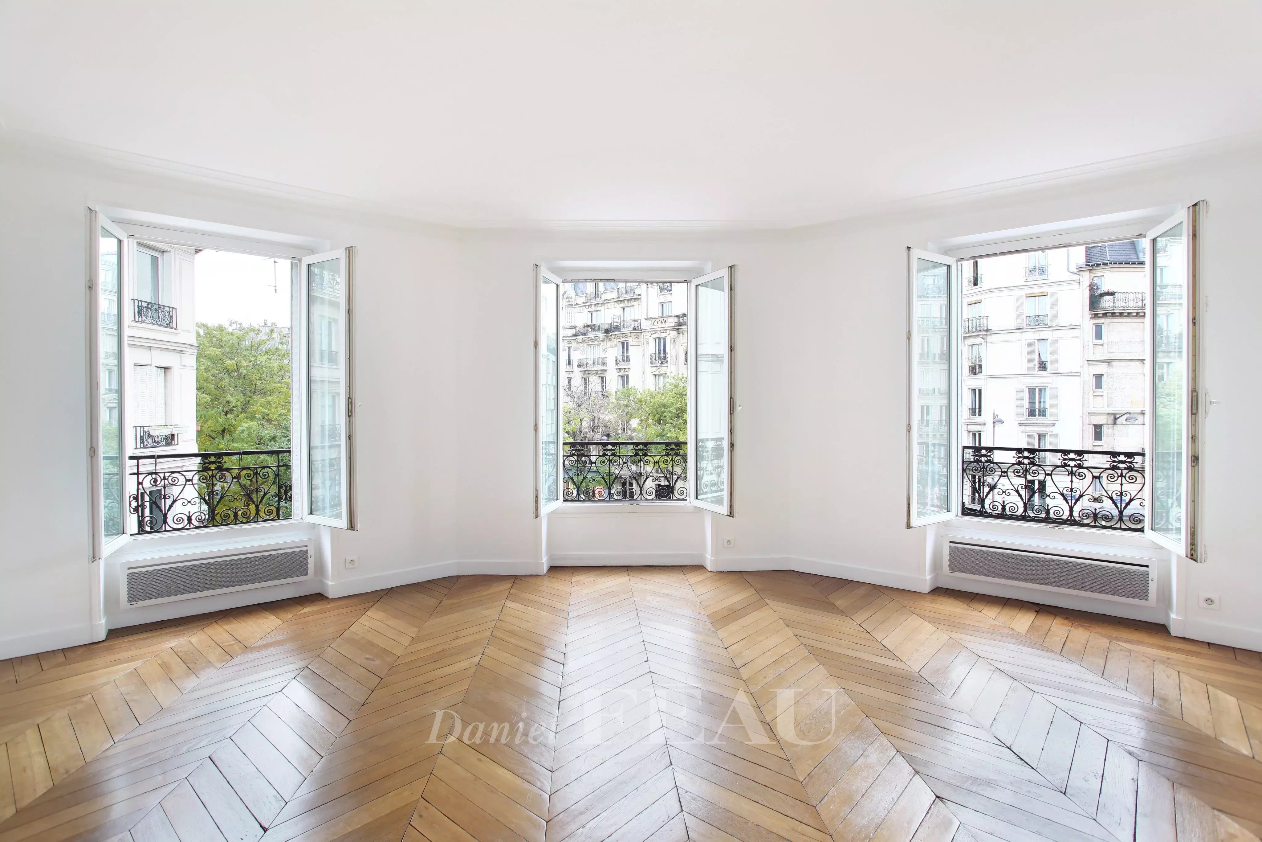 Sale Apartment Paris 5th