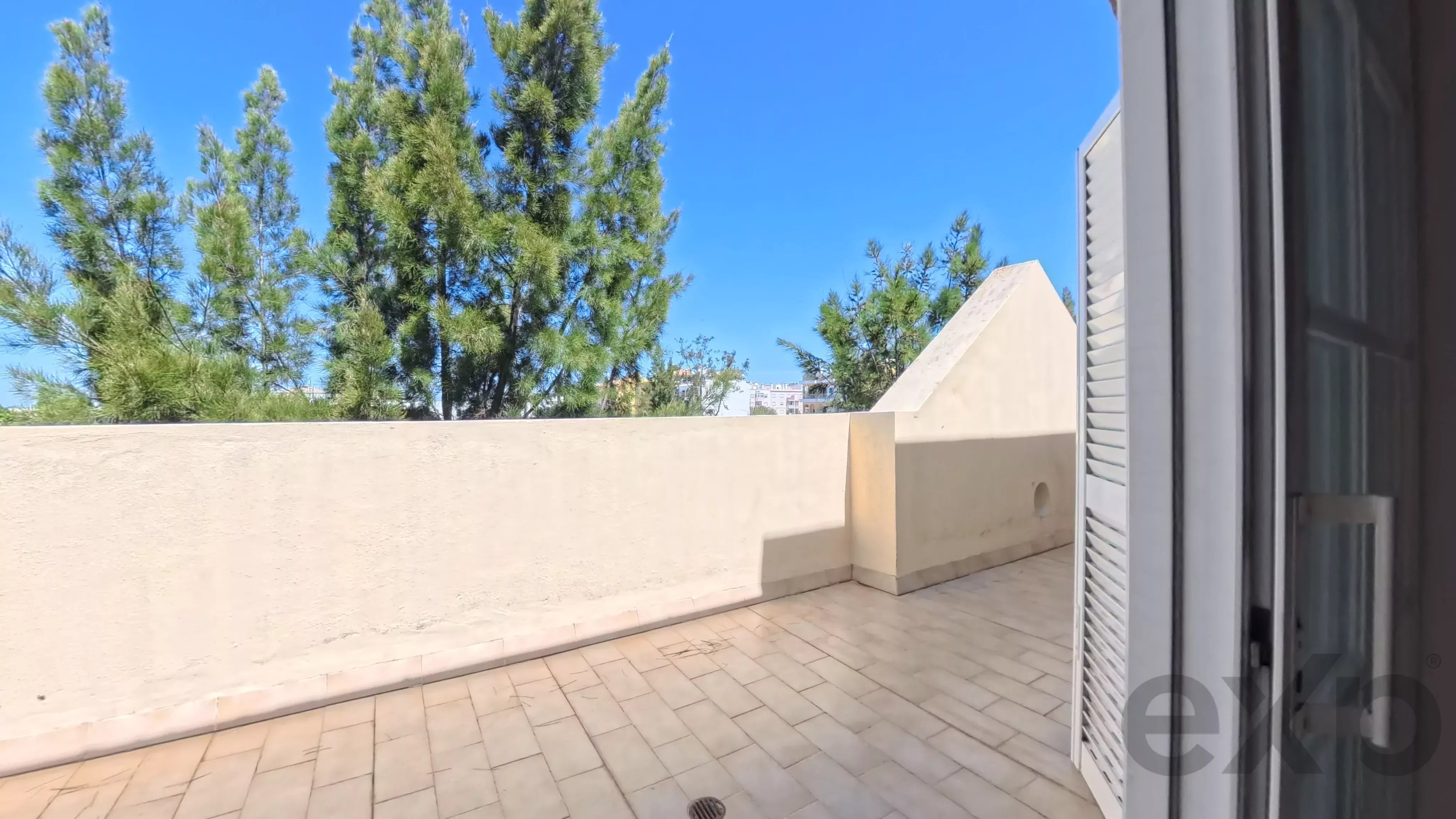 4-Bedroom Duplex Apartment in Almancil 87073766 image 23