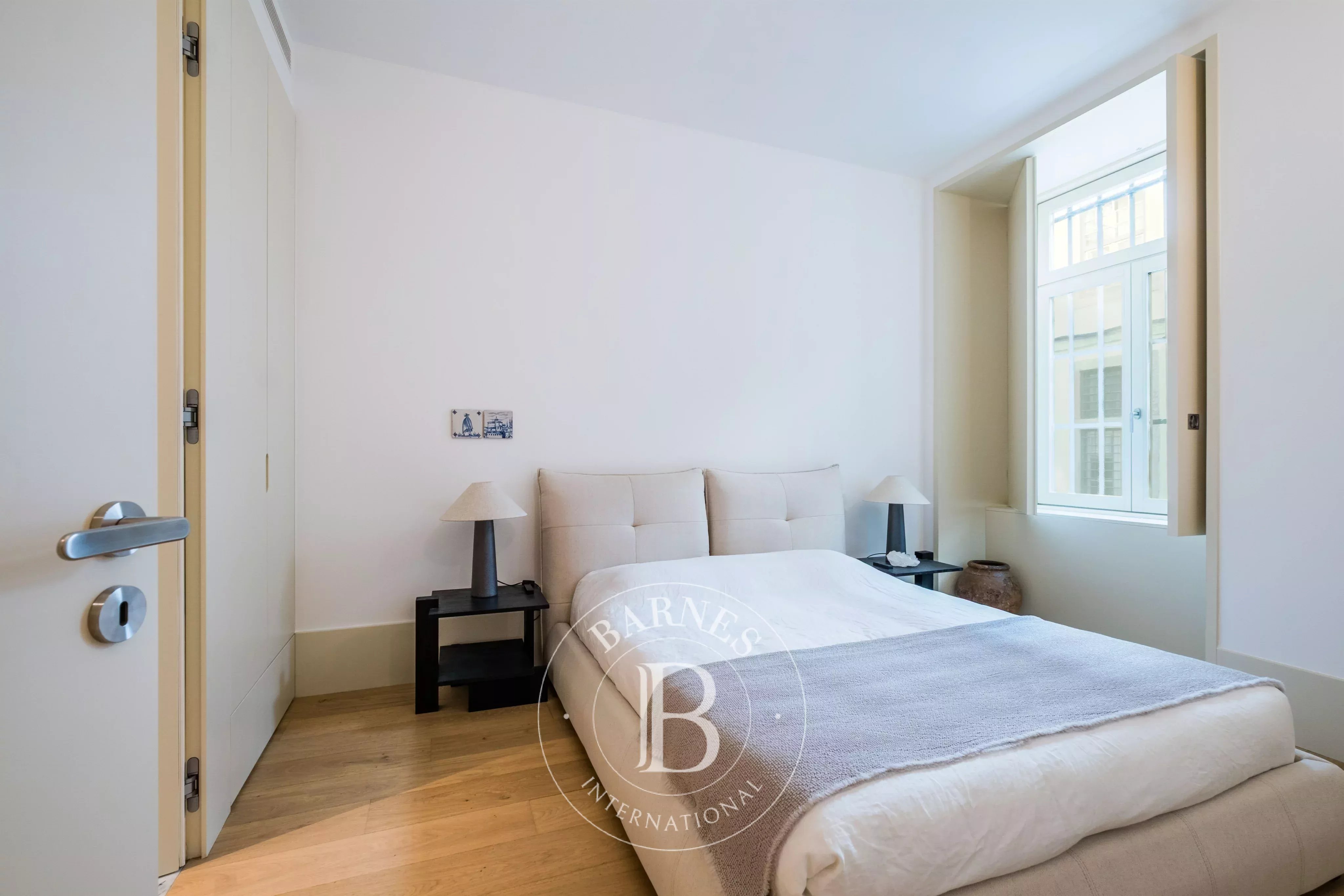 Emplacement, emplacement, emplacement