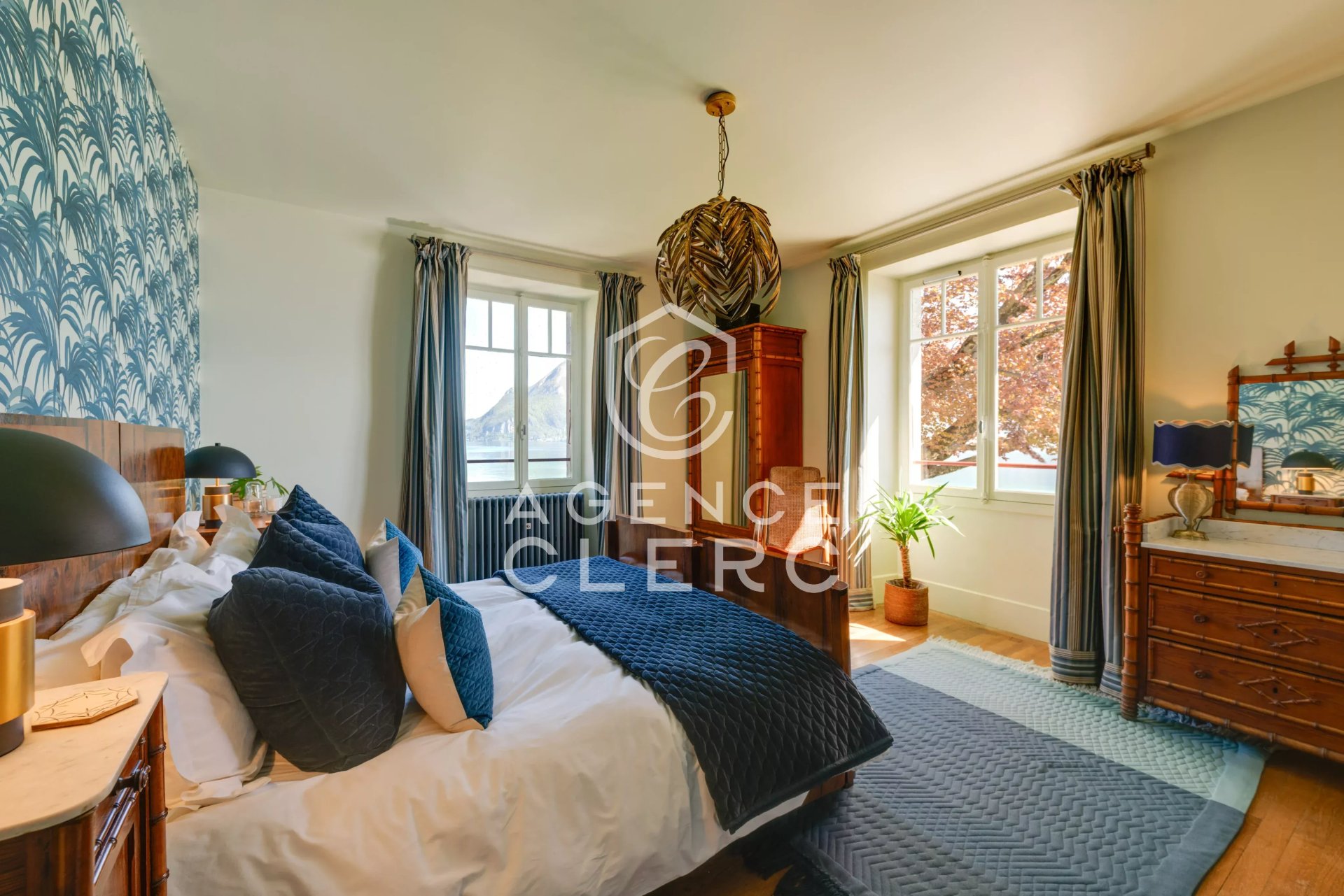 10 Bedroom Villa/Townhouse's Image 11