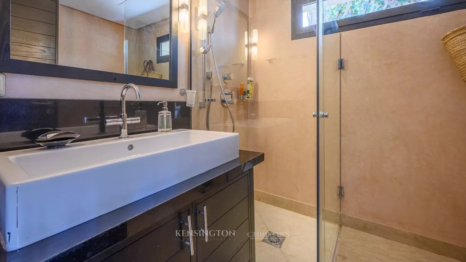 4 Bedroom Villa/Townhouse's Image 26