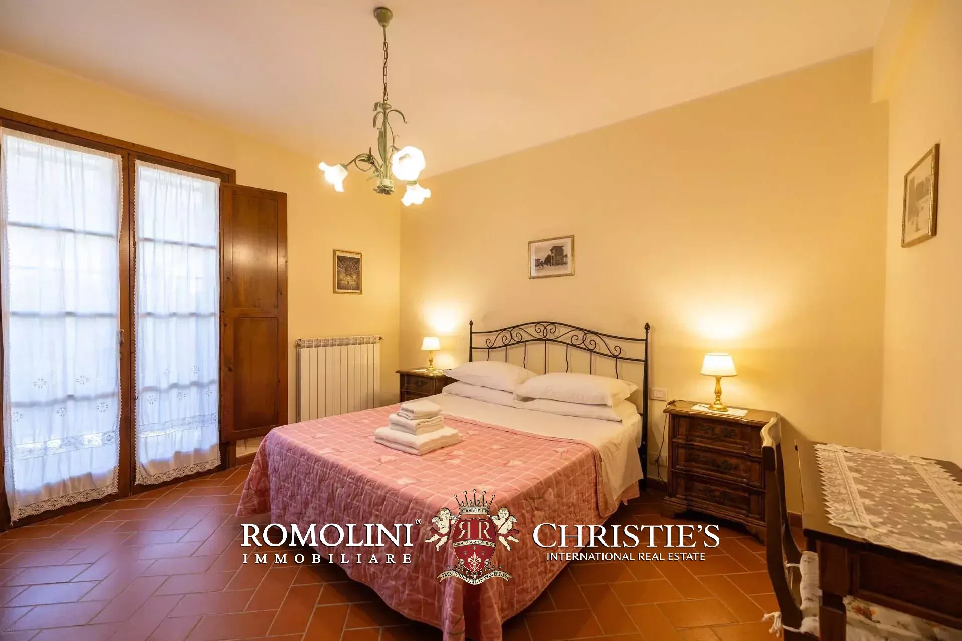 19 Bedroom Villa/Townhouse's Image 25