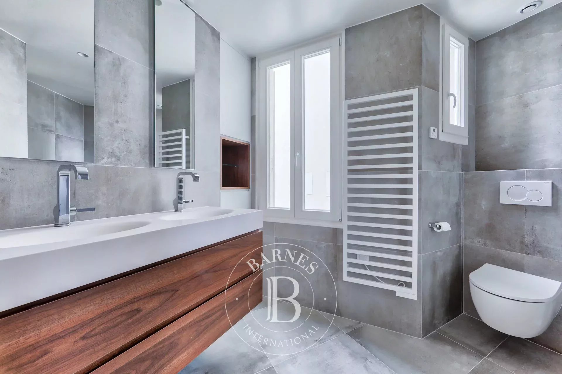 Daire Paris 8ème - picture 13