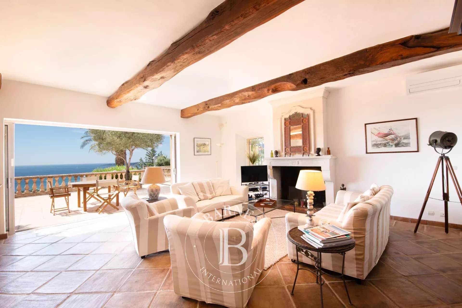 Villa Sainte-Maxime - picture 4