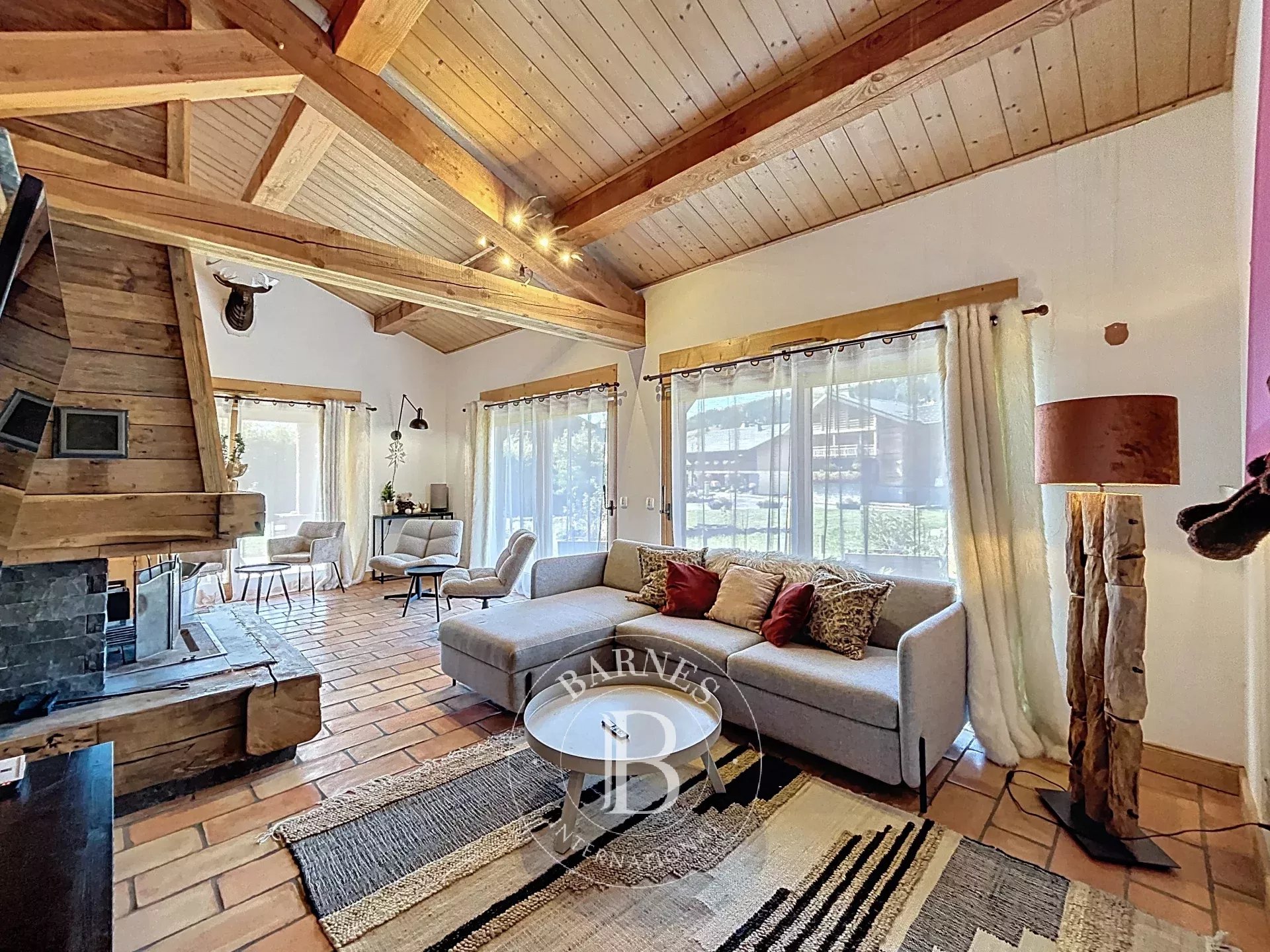 Photo of Les Gets – Ski-in/Ski-out property with 3 units