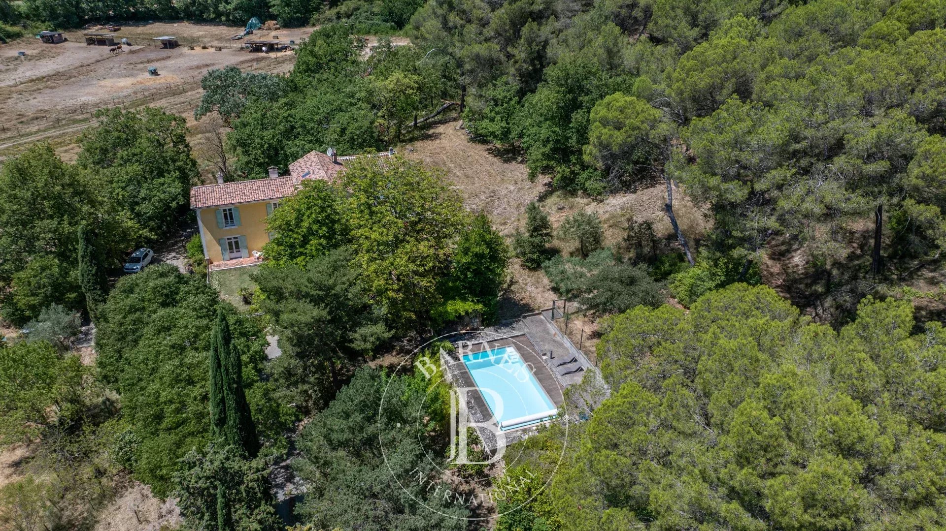 Kirevi Aix-en-Provence - picture 27