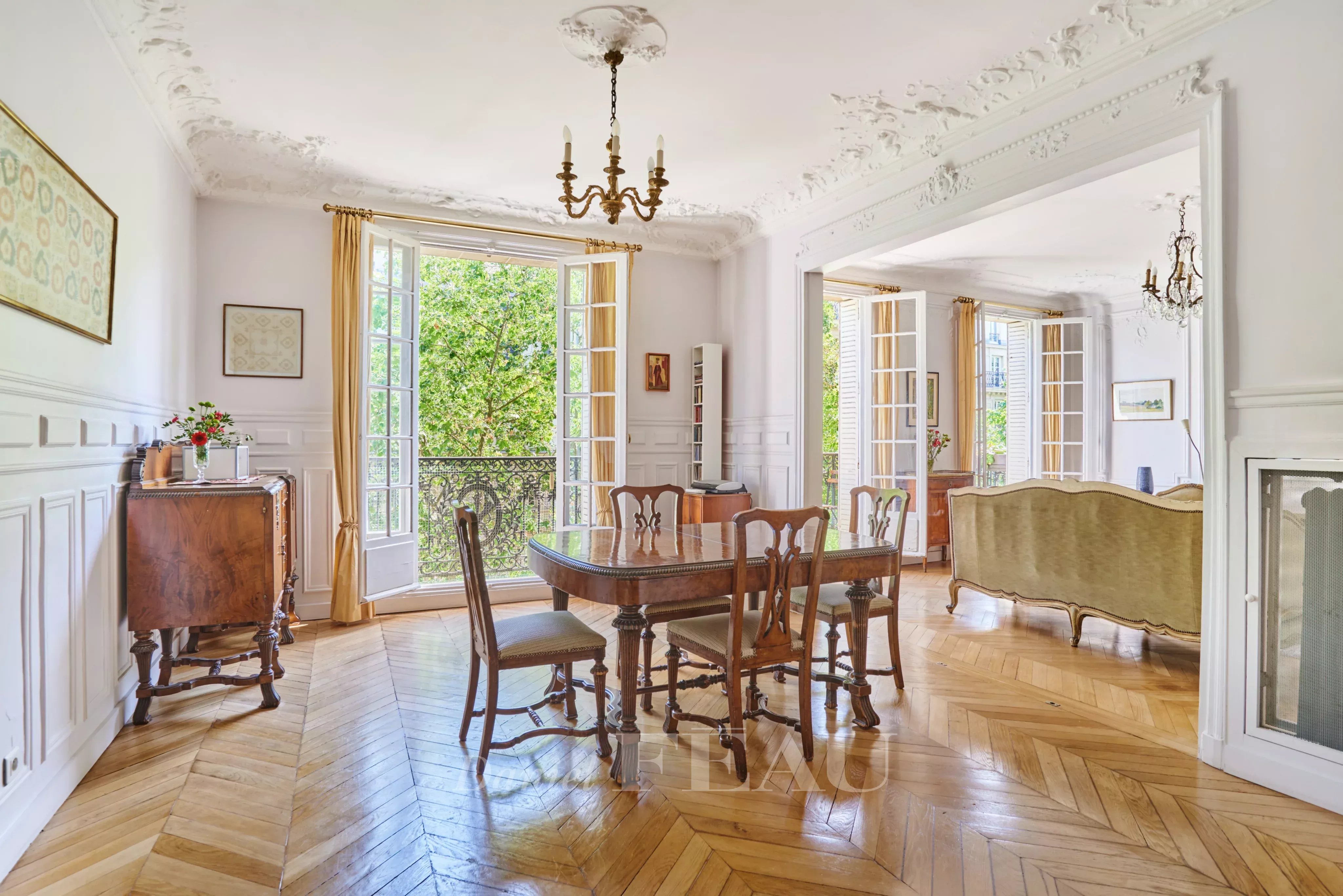 Sale Apartment Paris 7th