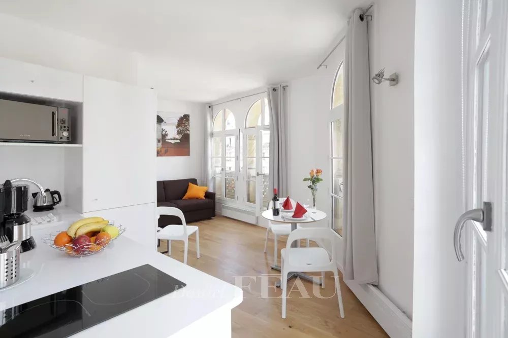 Rental Studio Paris 1st
