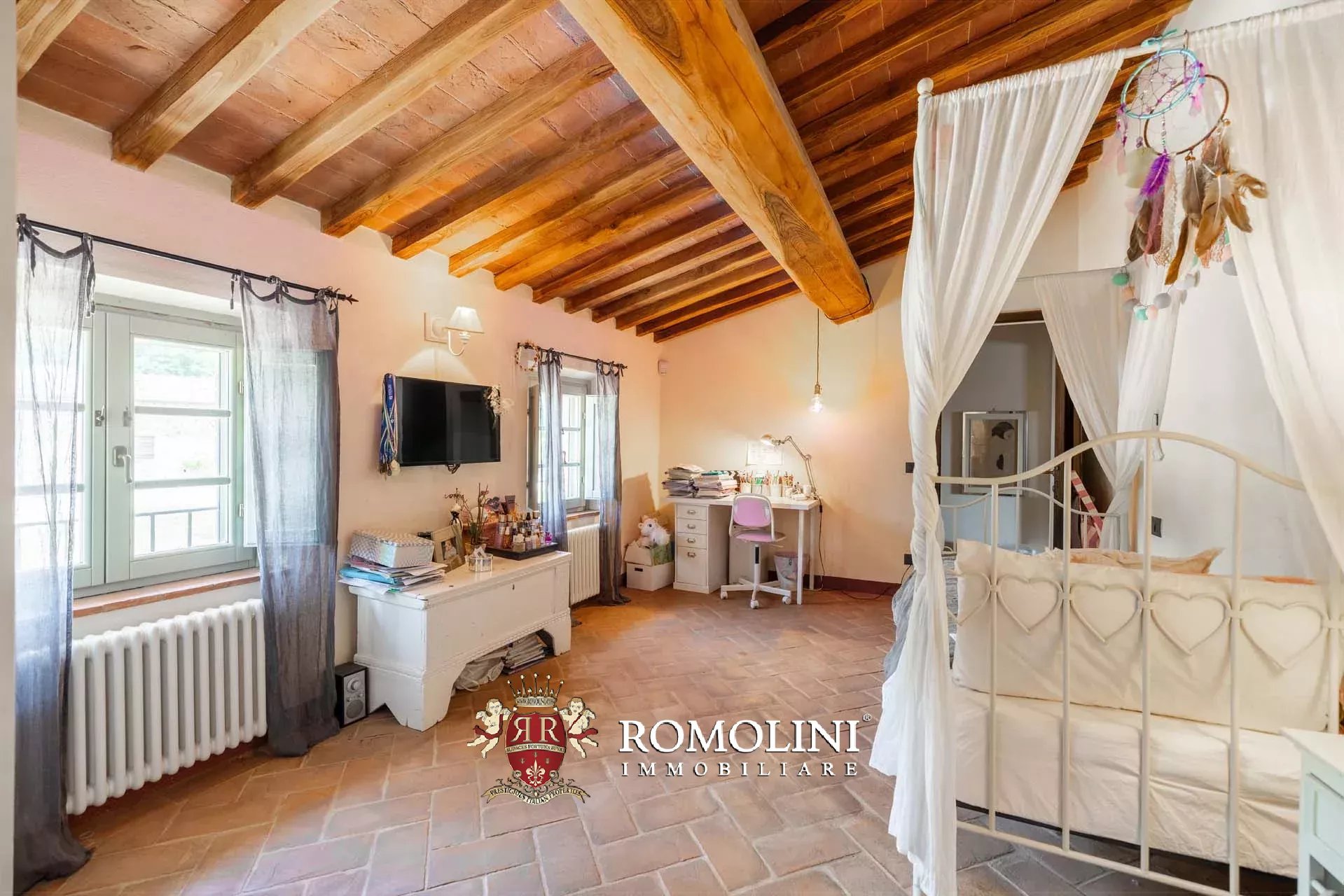 6 Bedroom Villa/Townhouse's Image 56