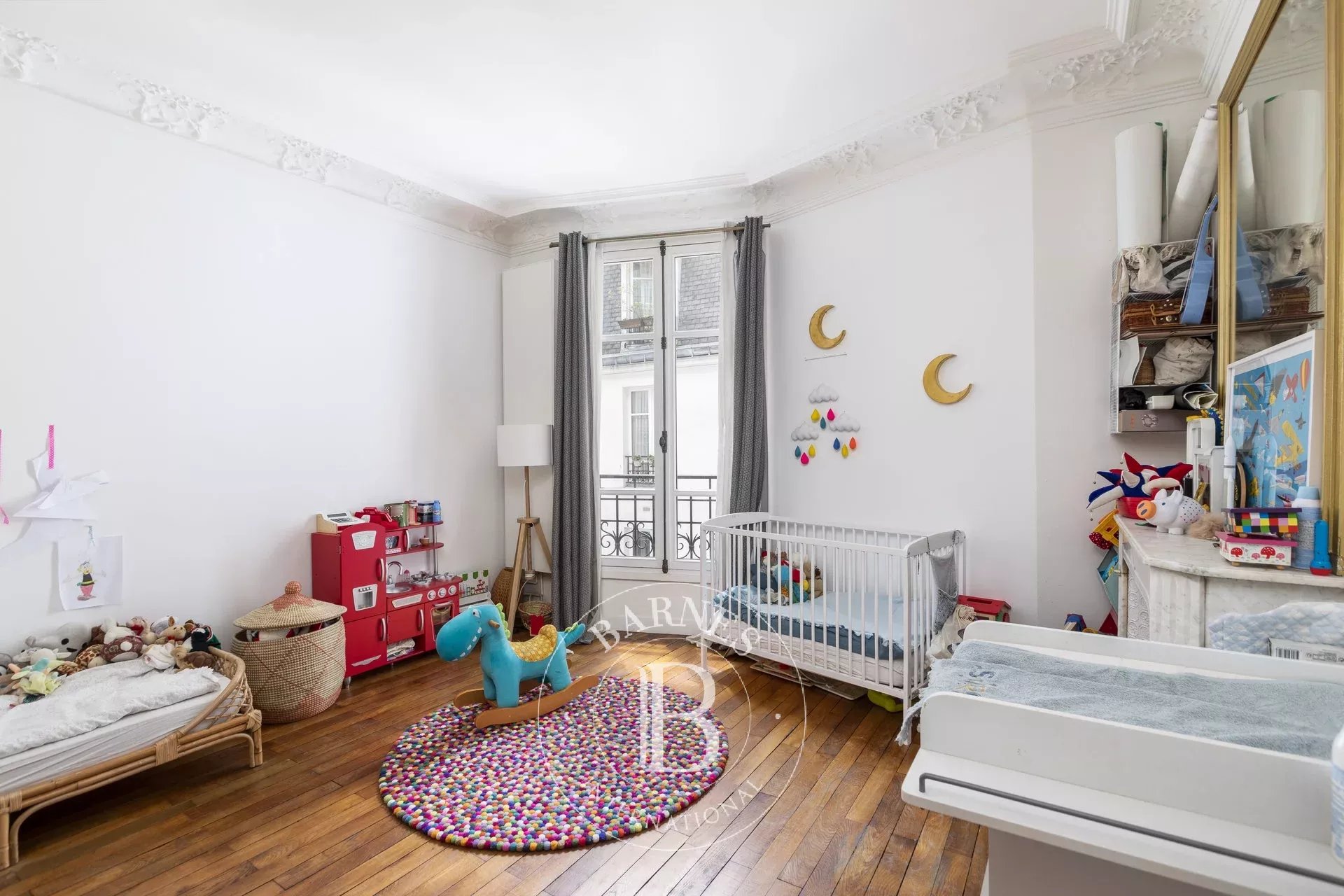 Daire Paris 3ème - picture 10