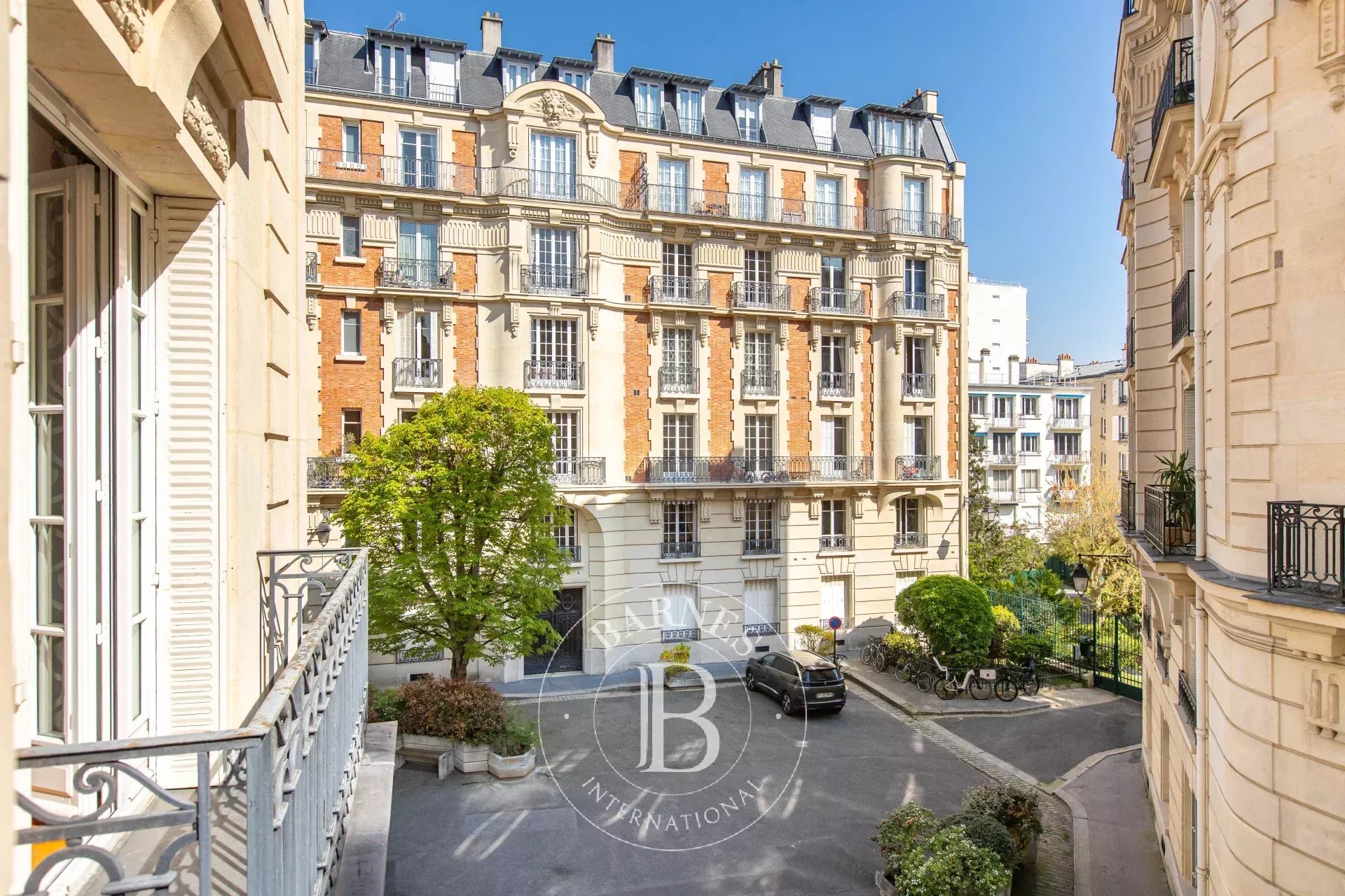 Neuilly-sur-Seine  - Apartment 2 Bedrooms - picture 4