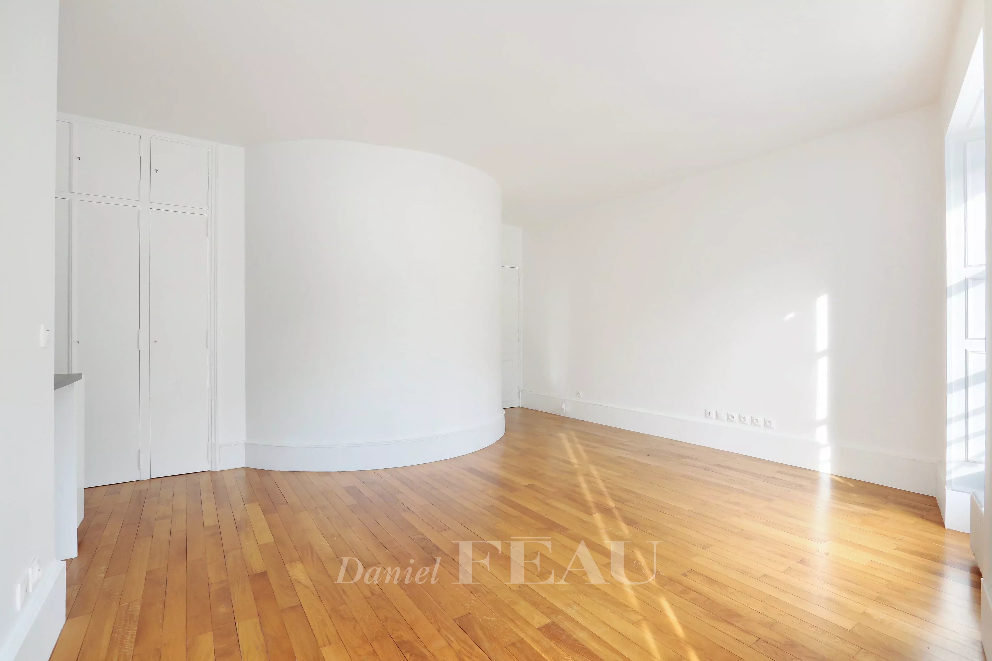 Rental Apartment Paris 18th