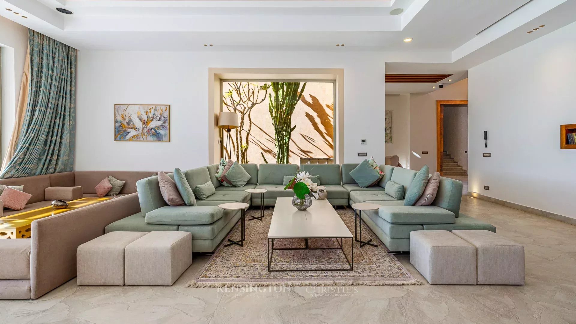 6 Bedroom Villa/Townhouse's Image 6