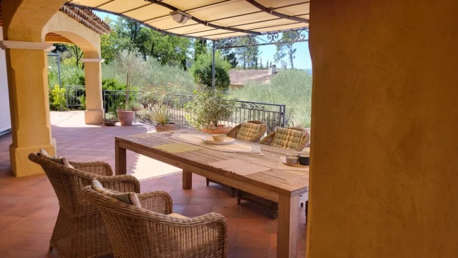 SUPERB 5 BEDROOMS VILLAS SAINT ANTOIN DU VAR