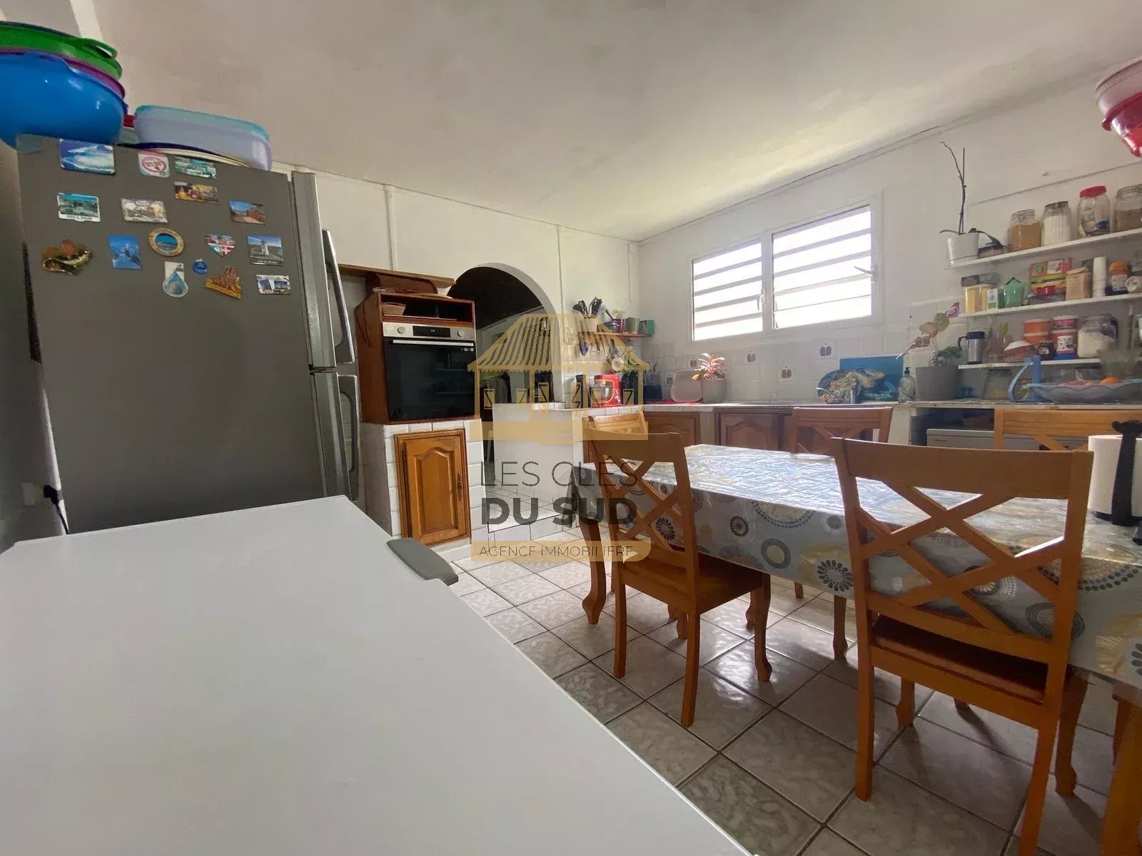SAINT-JOSEPH – MAISON F5/6 PLAIN-PIED – PROCHE DU CENTRE ET DE LA MER