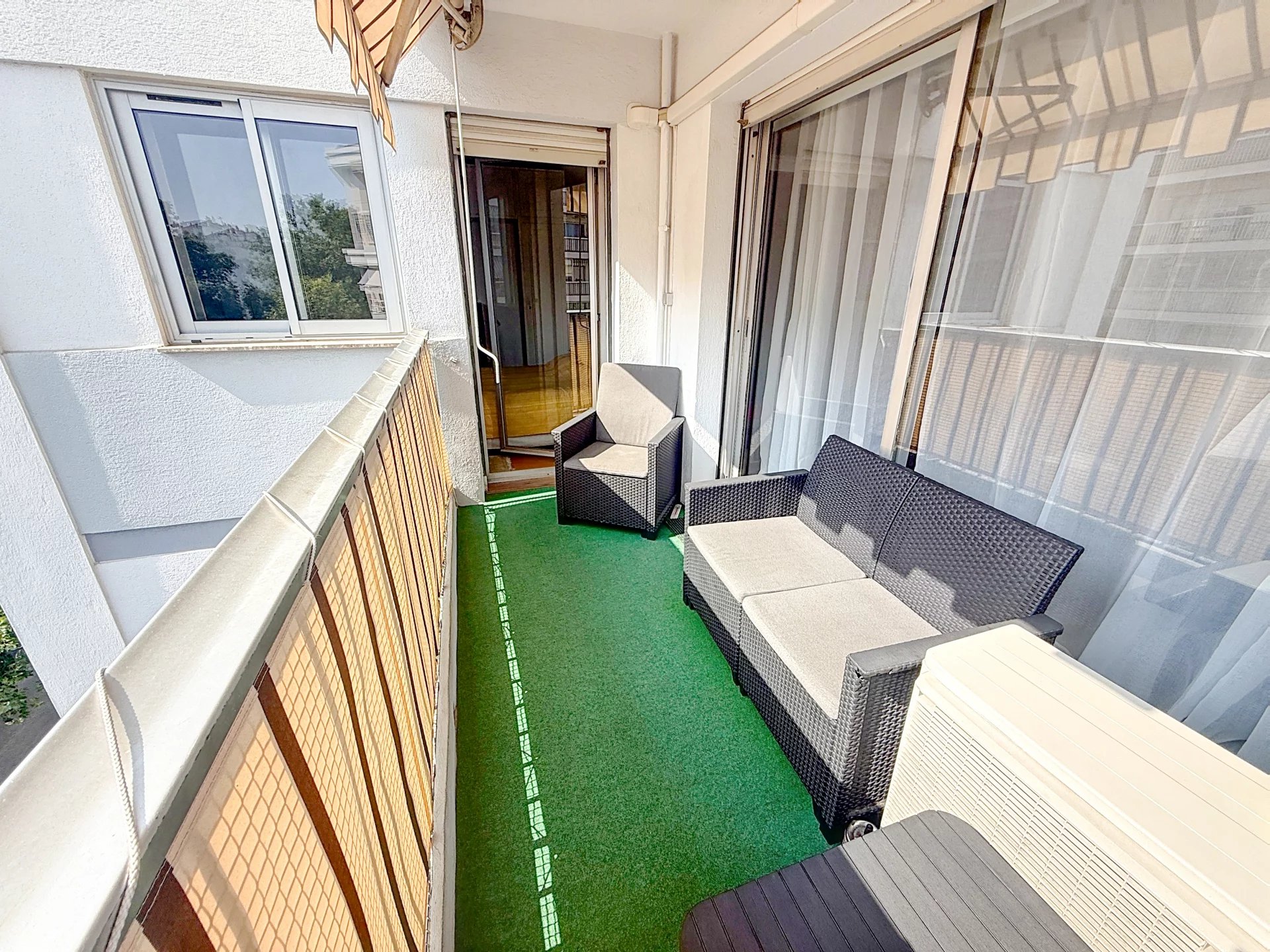 Agence immobilière de AZUR ACT IMMOBILIER