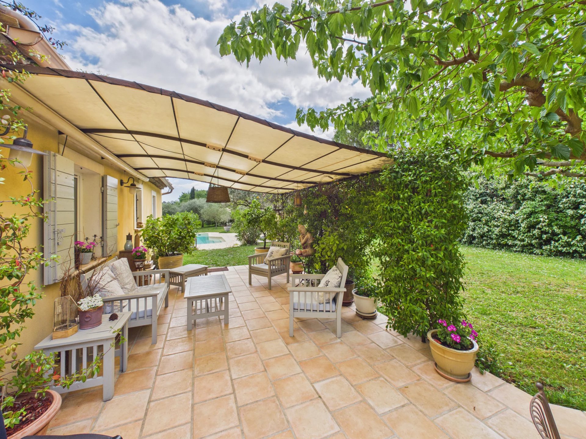 Fabulous 4 bedroom house with large Independent Studio and Swimming Pool - Fayence