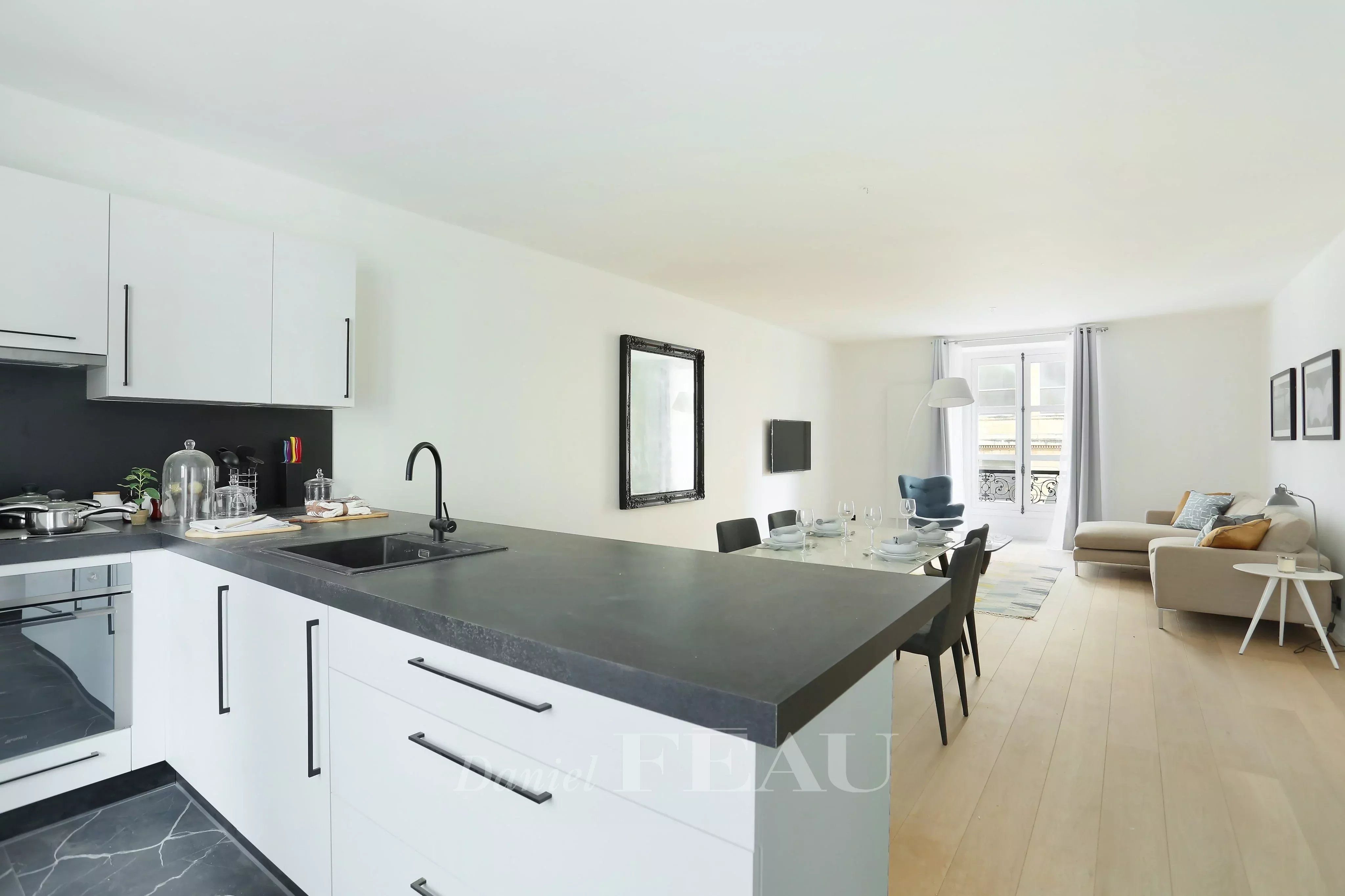 Rental Apartment Paris 1st