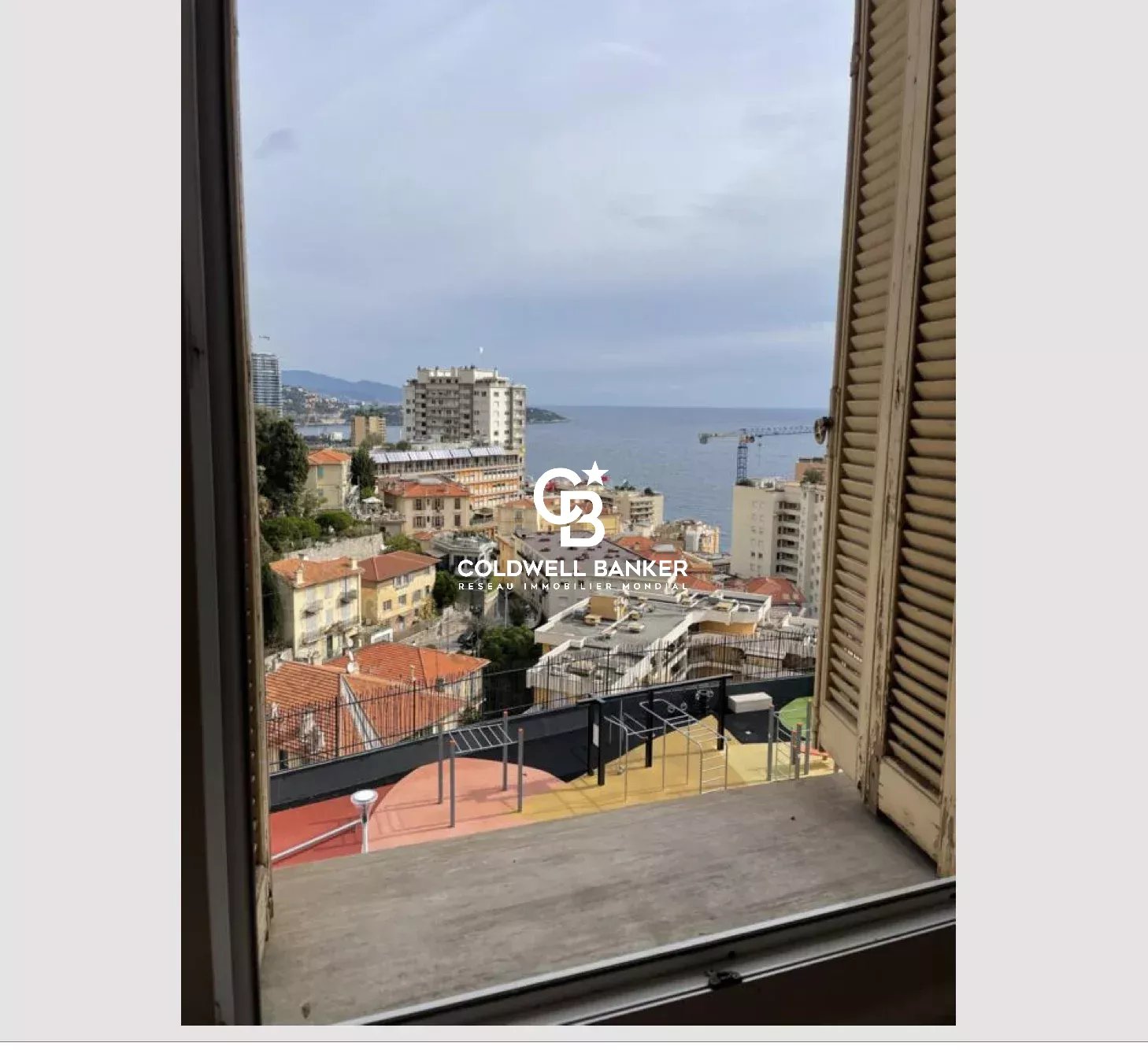 BEAUSOLEIL / AVENUE DE VERDUN / 3 ROOMS UNFURNISHED SEA VIEW