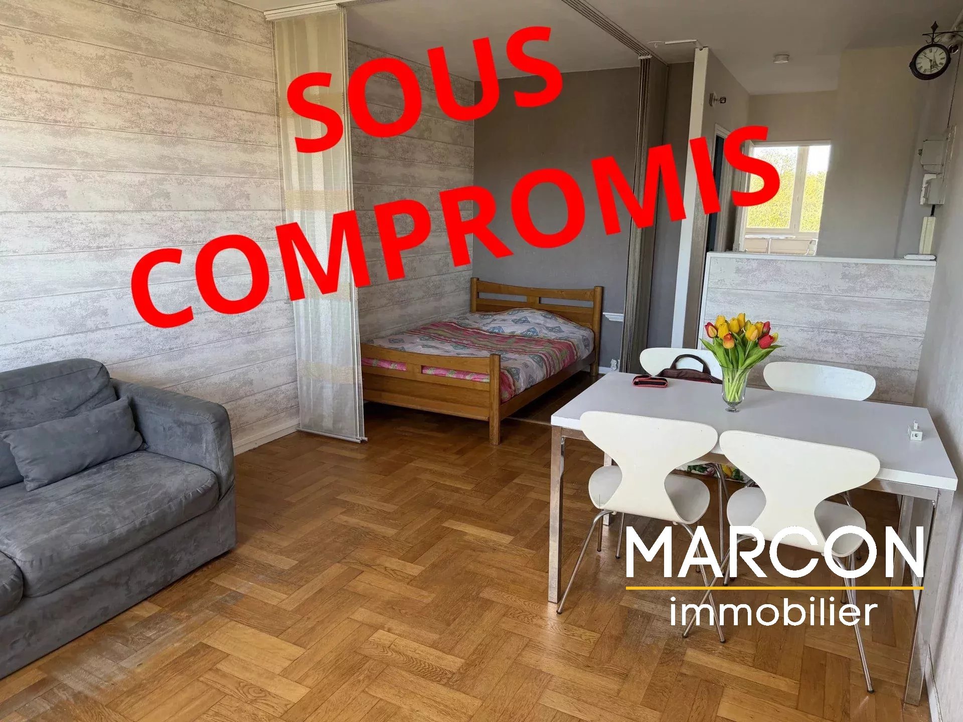 Agence immobilière de 