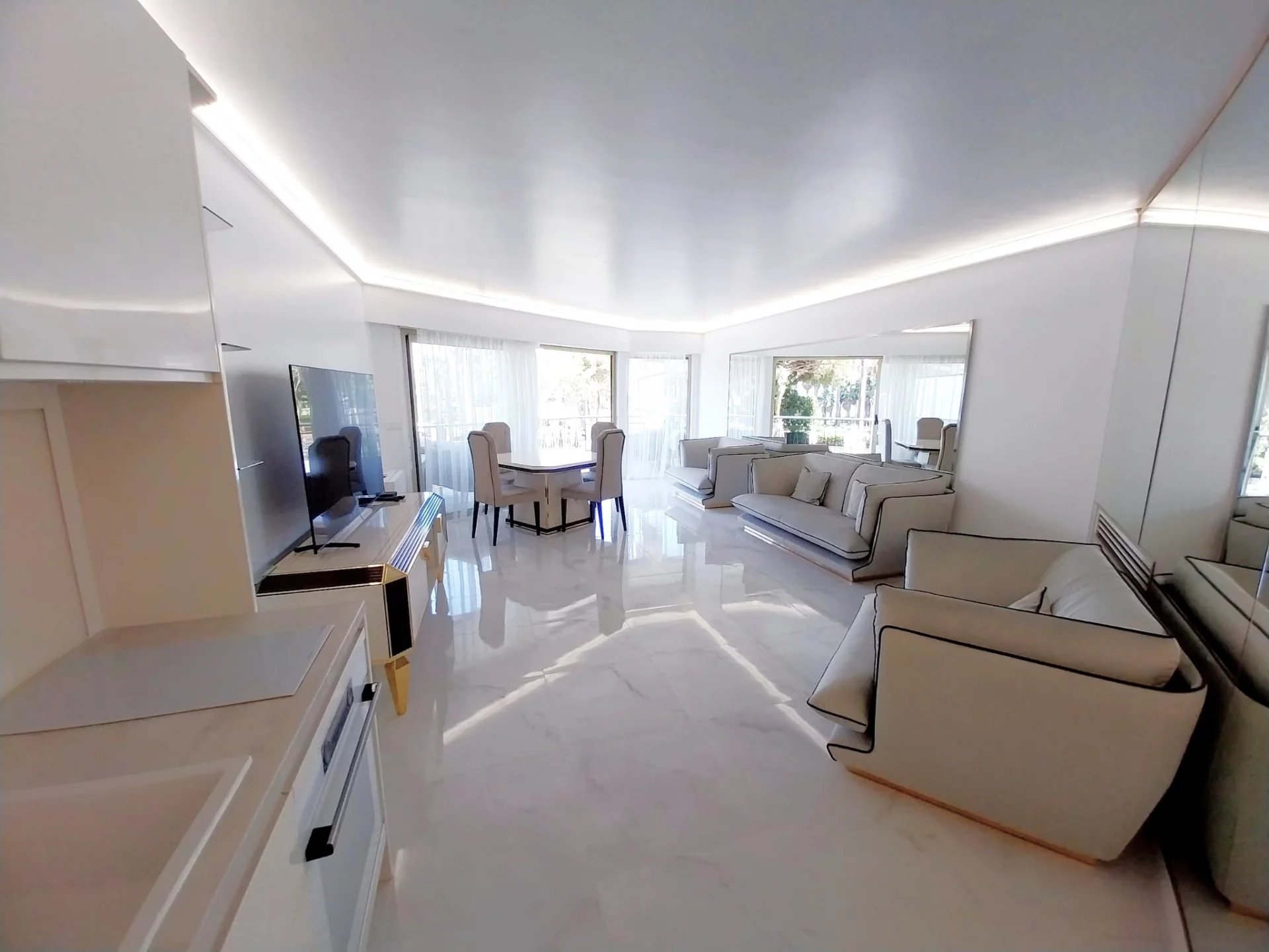 06400 CANNES APPARTEMENT