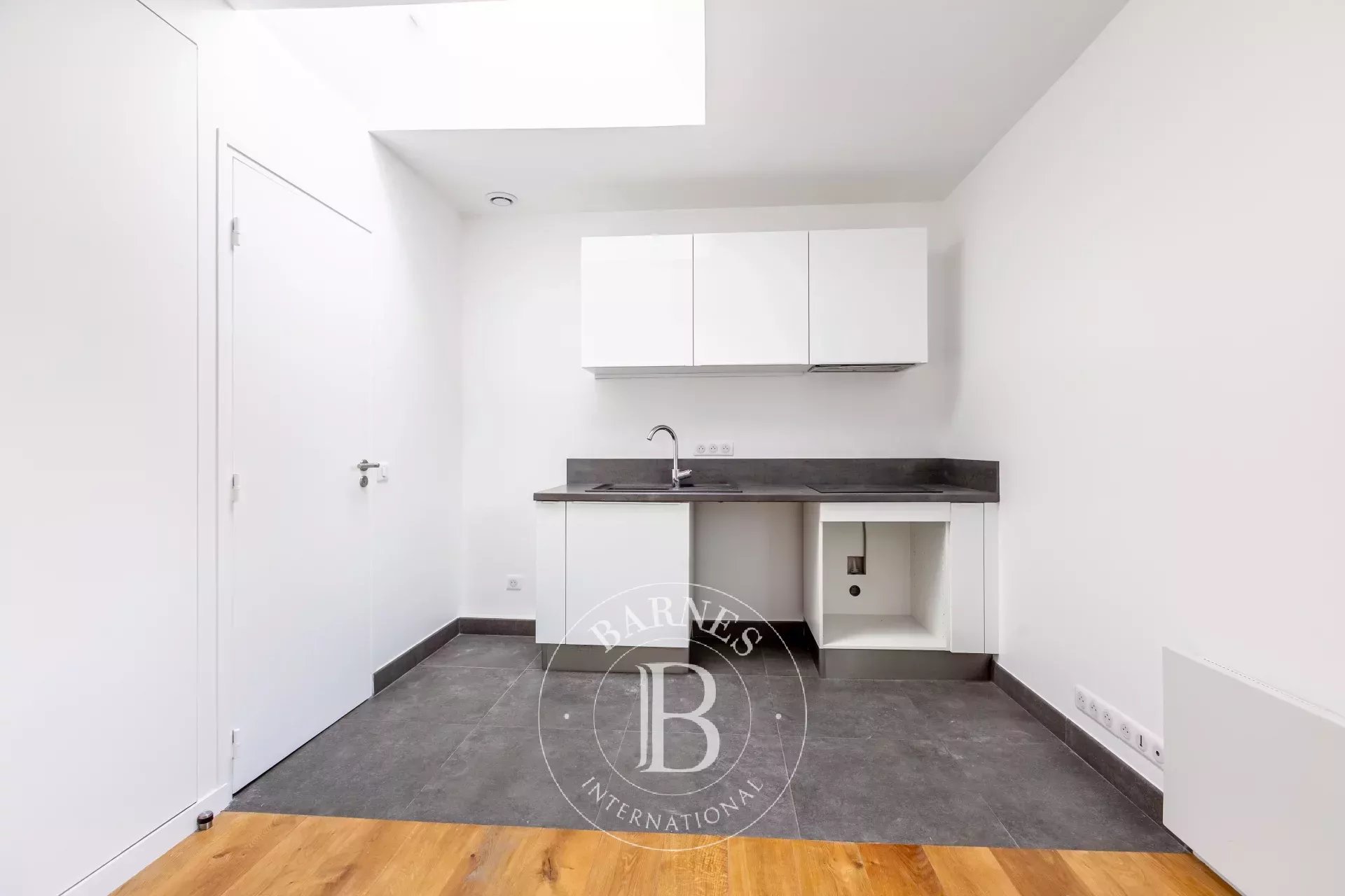 Apartment Paris 75008  -  ref 86505720 (picture 3)